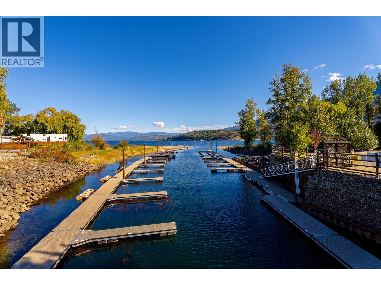46 Cottonwood Drive N, Lee Creek, British Columbia  V0E 1M4 - Photo 30 - 10402354