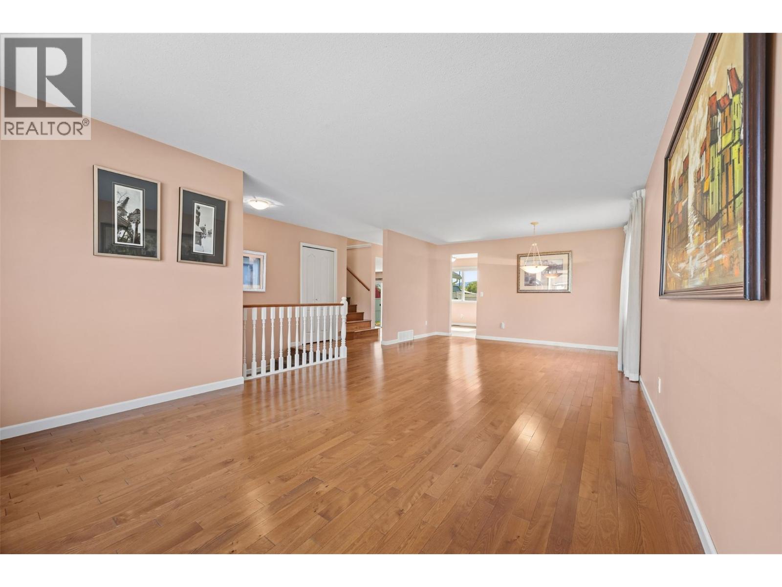 884 Mission Springs Crescent, Kelowna, British Columbia  V1W 3L9 - Photo 6 - 10403224