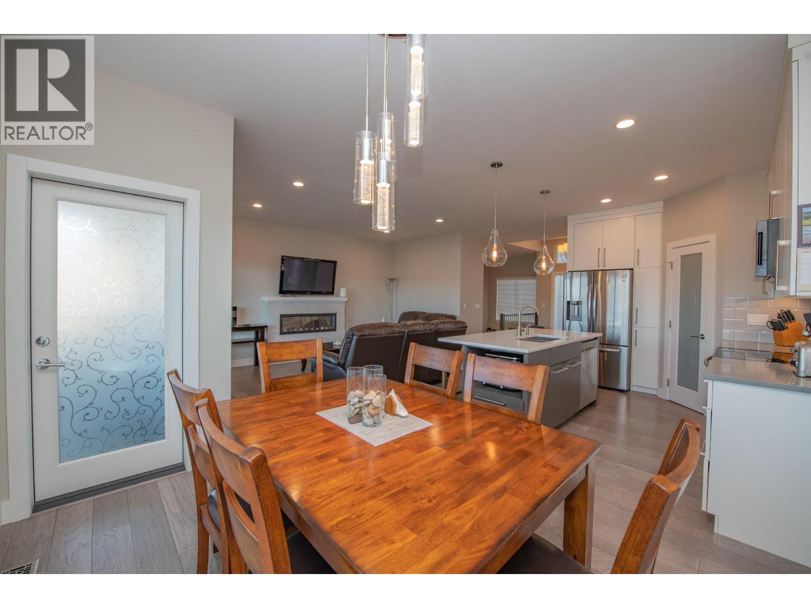 964 Mt Ida Drive, Vernon, British Columbia  V1B 4C3 - Photo 14 - 10402773