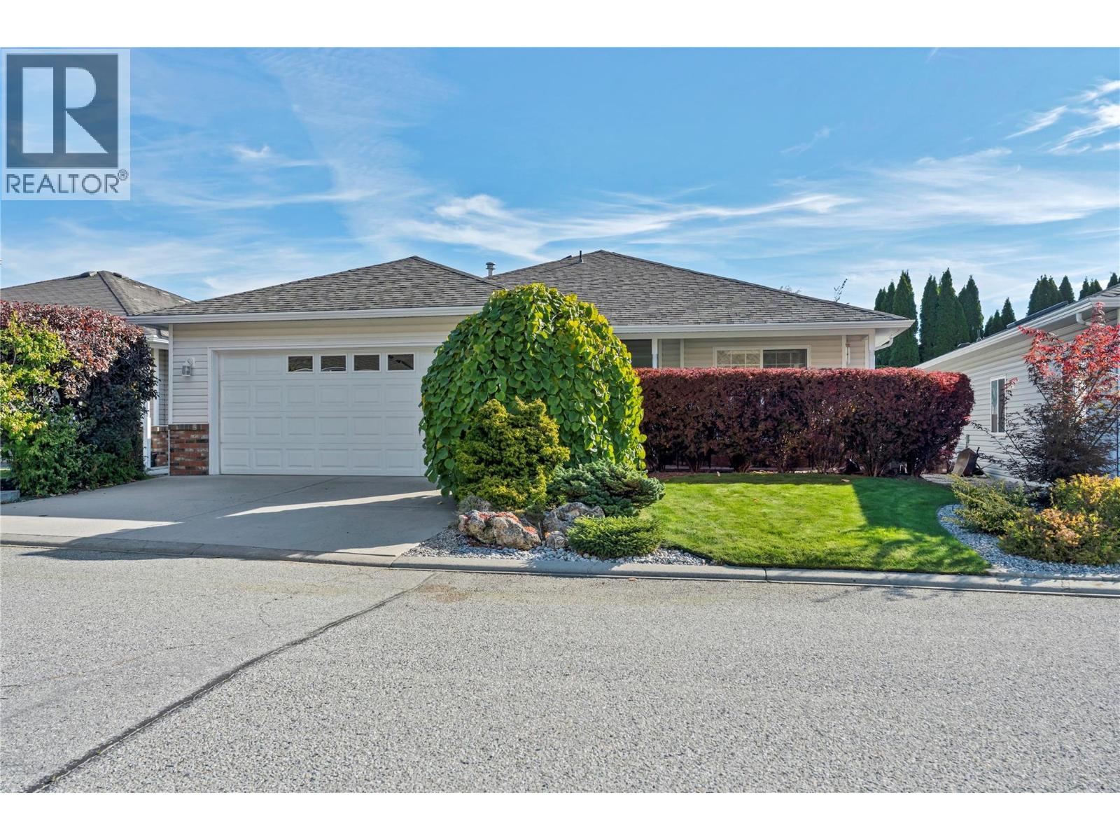 546 Redwing Drive, Penticton, British Columbia  V2A 8N7 - Photo 1 - 10403235