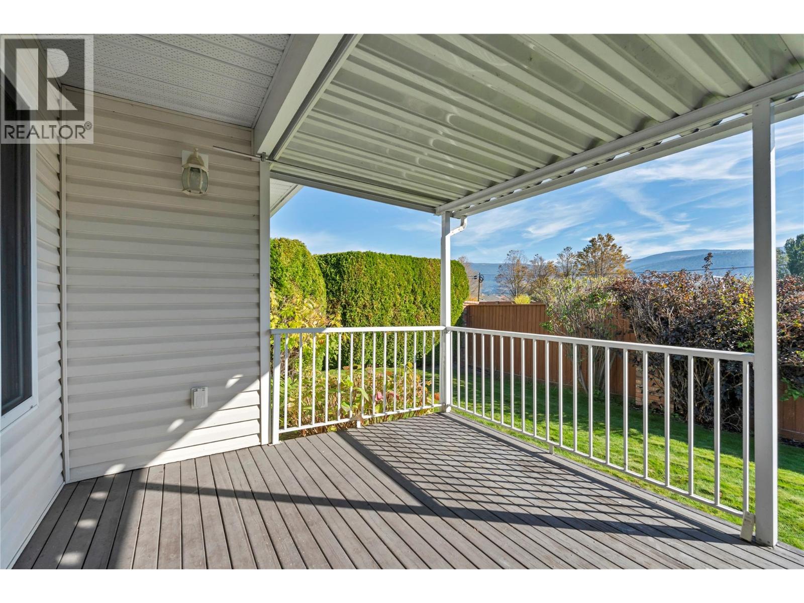 546 Redwing Drive, Penticton, British Columbia  V2A 8N7 - Photo 28 - 10403235