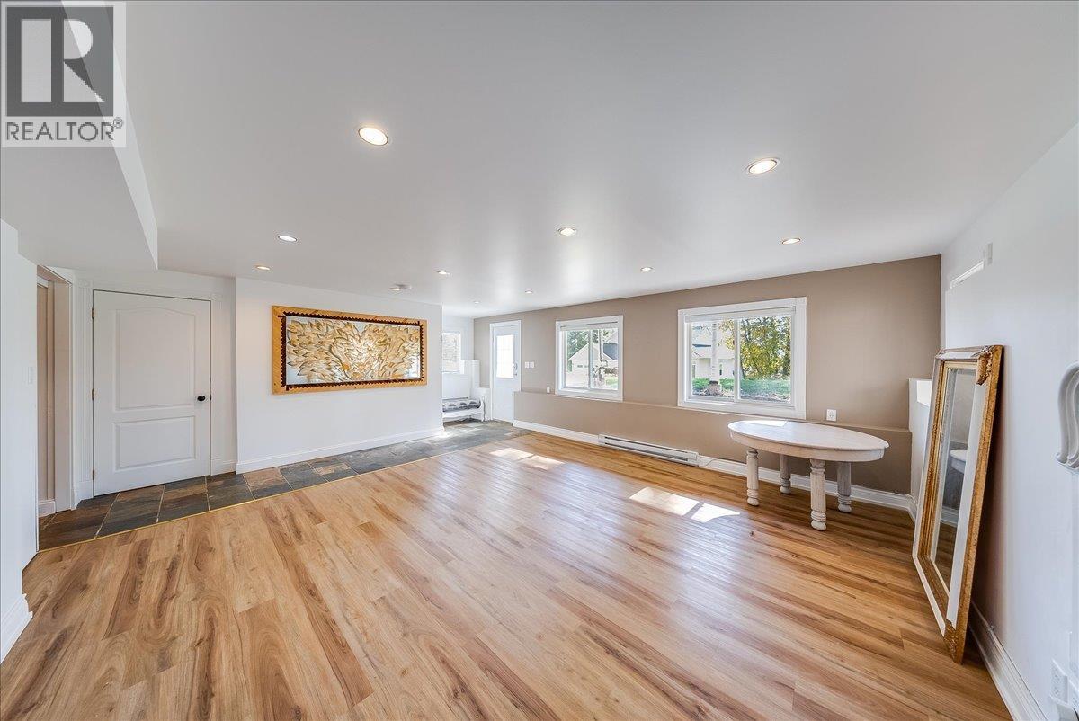 1860 Planer Crescent, Rossland, British Columbia  V0G 1Y0 - Photo 60 - 10403211