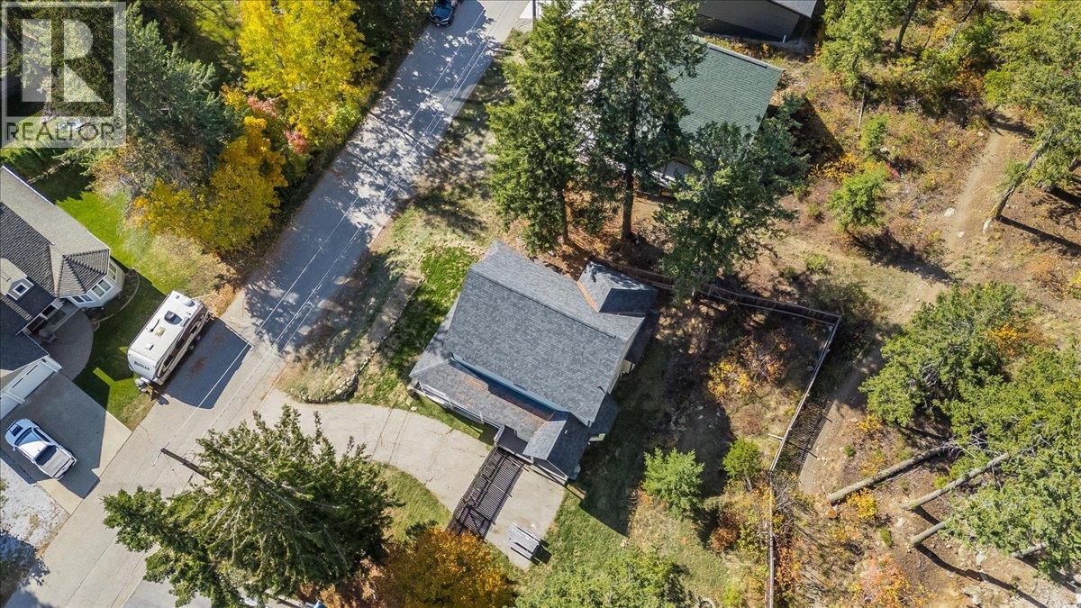 1860 Planer Crescent, Rossland, British Columbia  V0G 1Y0 - Photo 81 - 10403211