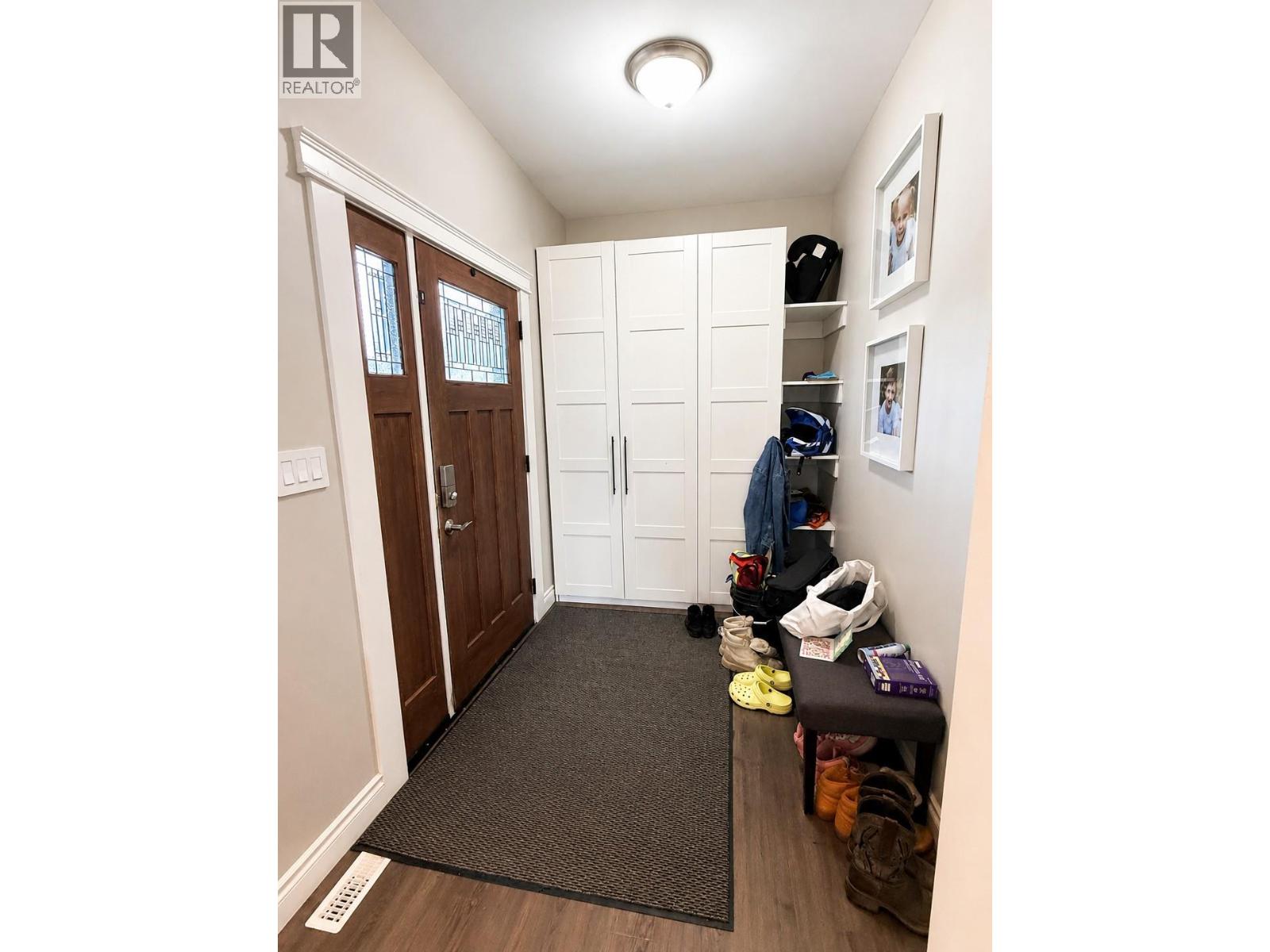 1511 Mount Royal Ridge, Cranbrook, British Columbia  V1C 0C4 - Photo 2 - 10403126