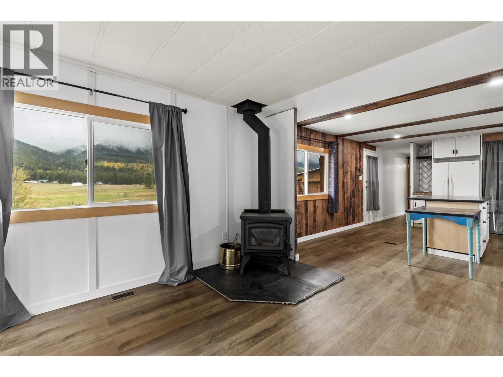 4101 Dixon Creek Road, Barriere, British Columbia  V0E 1E1 - Photo 14 - 10403124