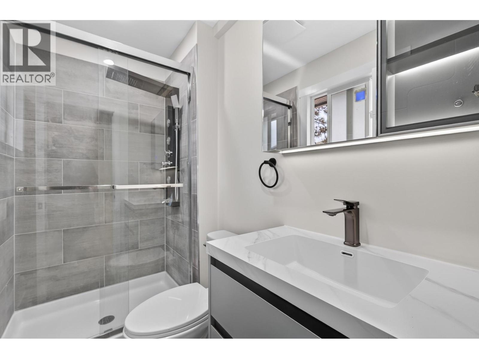 10551 Sherman Drive, Lake Country, British Columbia  V4V 1W2 - Photo 46 - 10403271