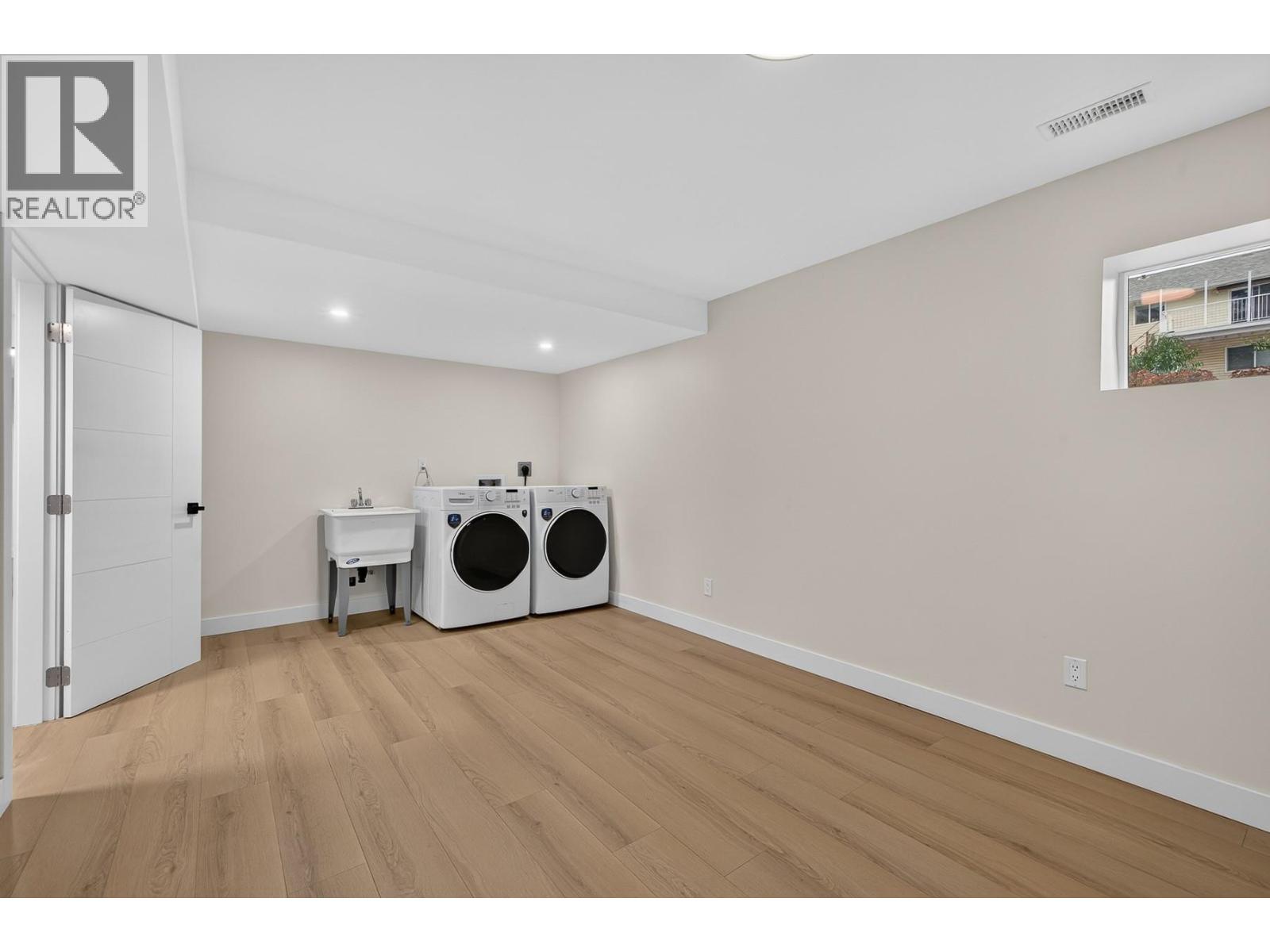 10551 Sherman Drive, Lake Country, British Columbia  V4V 1W2 - Photo 61 - 10403271