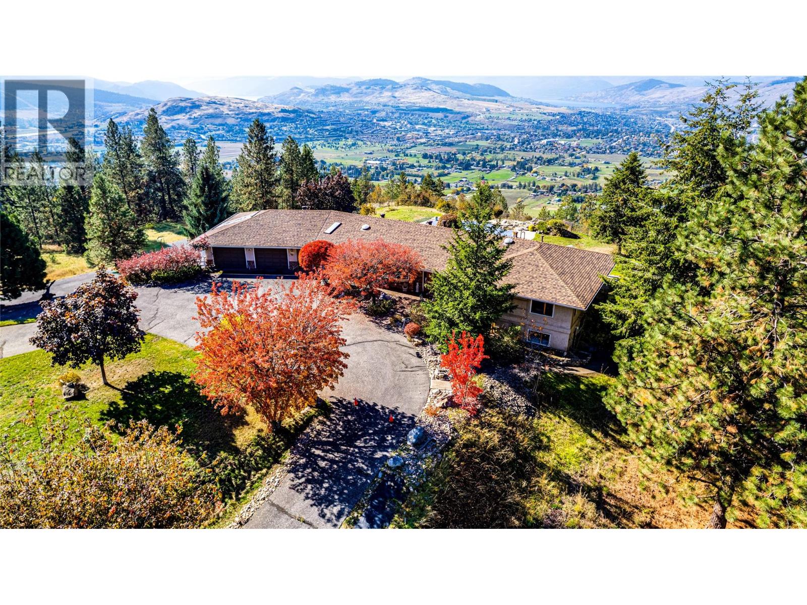 3200 Greenwood Road, Vernon, British Columbia  V1B 4G5 - Photo 1 - 10401980
