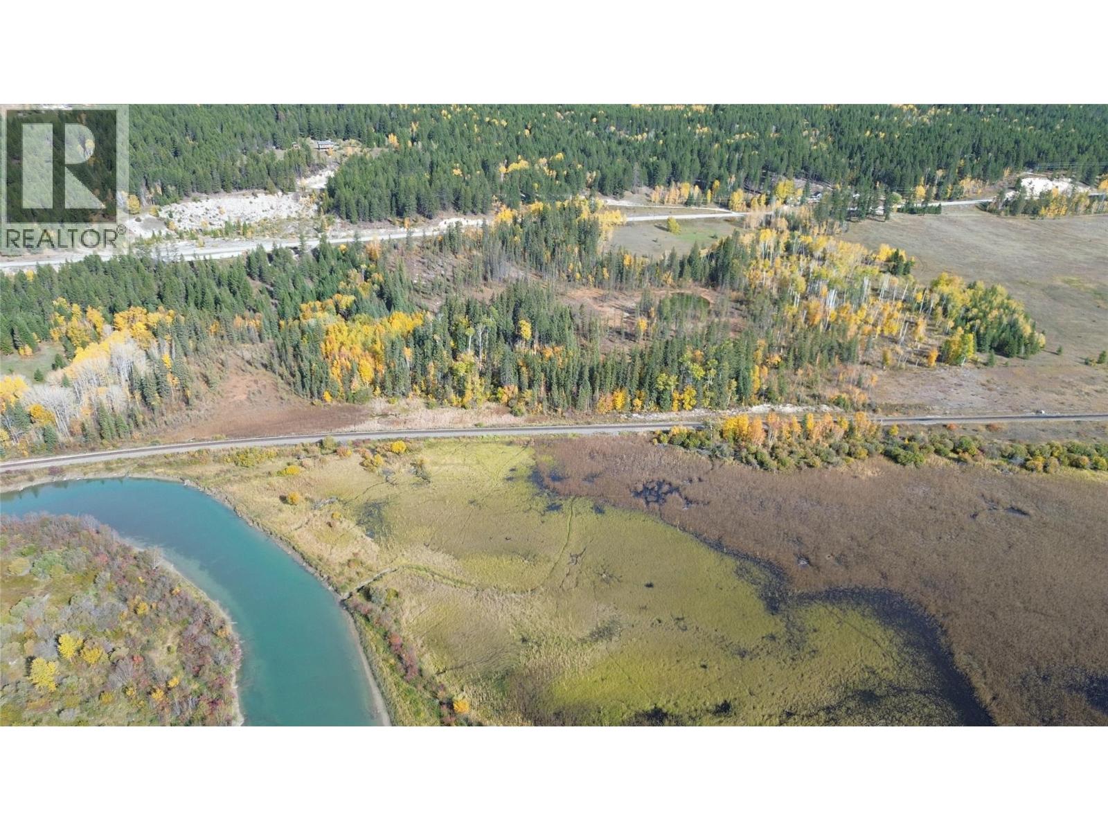 2660 95 Highway, Brisco, British Columbia  V0A 1B0 - Photo 41 - 10403277