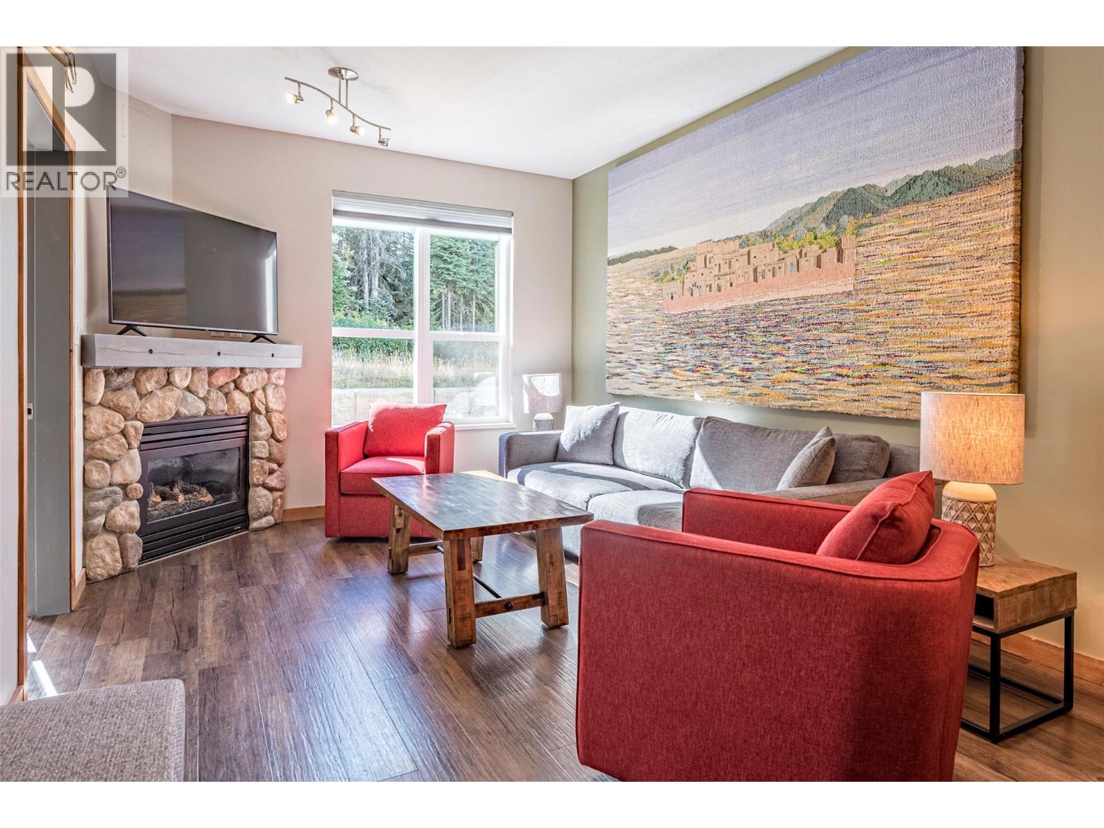 9808 Silver Star Road Unit# 109, Vernon, British Columbia  V1B 3X4 - Photo 1 - 10403065