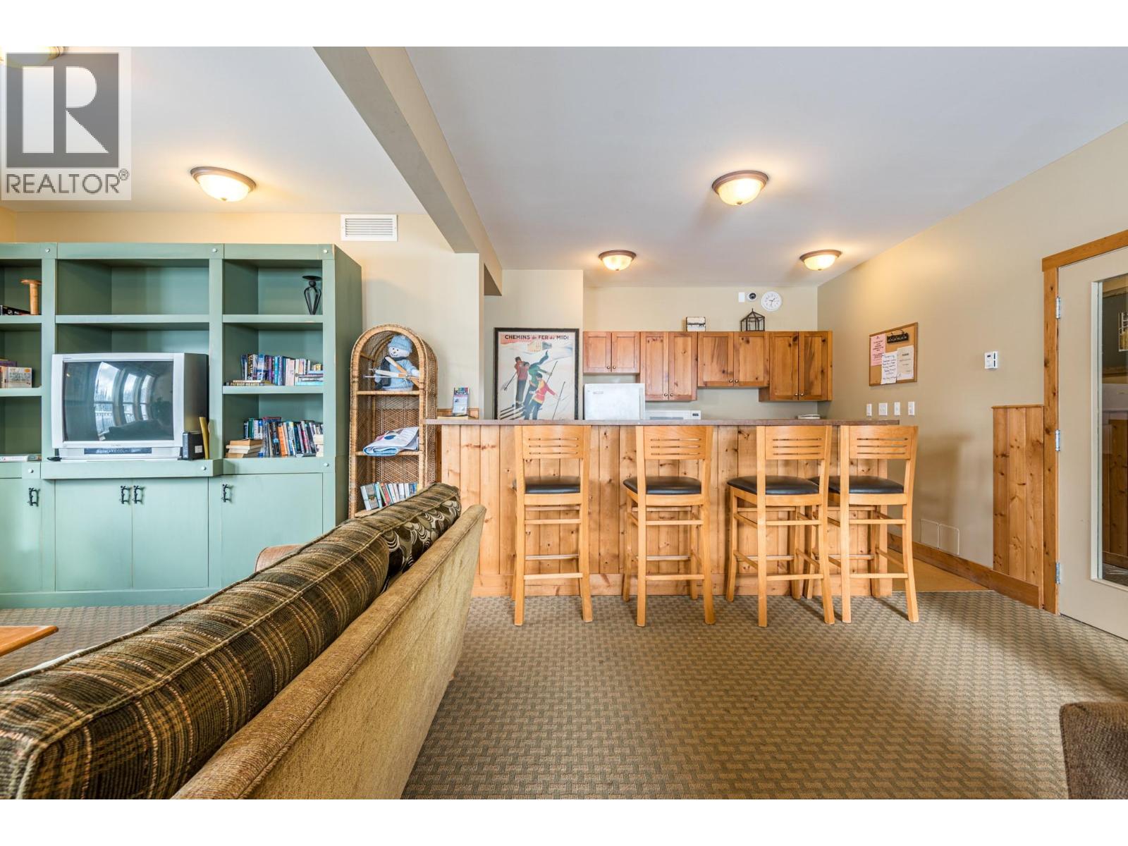 9808 Silver Star Road Unit# 109, Vernon, British Columbia  V1B 3X4 - Photo 22 - 10403065
