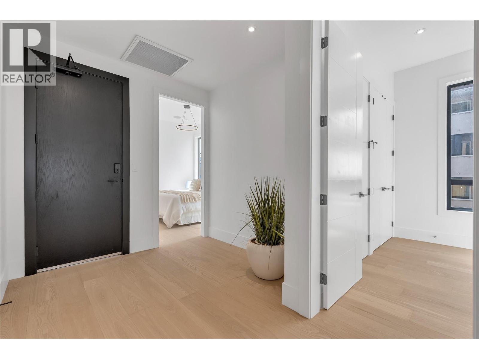 602 Lakeshore Drive Unit# 202, Penticton, British Columbia  V2A 1B9 - Photo 27 - 10390058