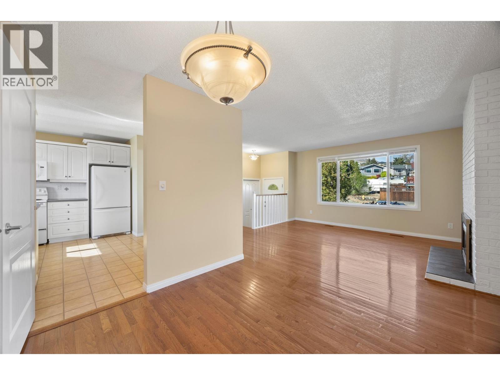 1145 Linthorpe Road, Kamloops, British Columbia  V2B 7S5 - Photo 9 - 10402828