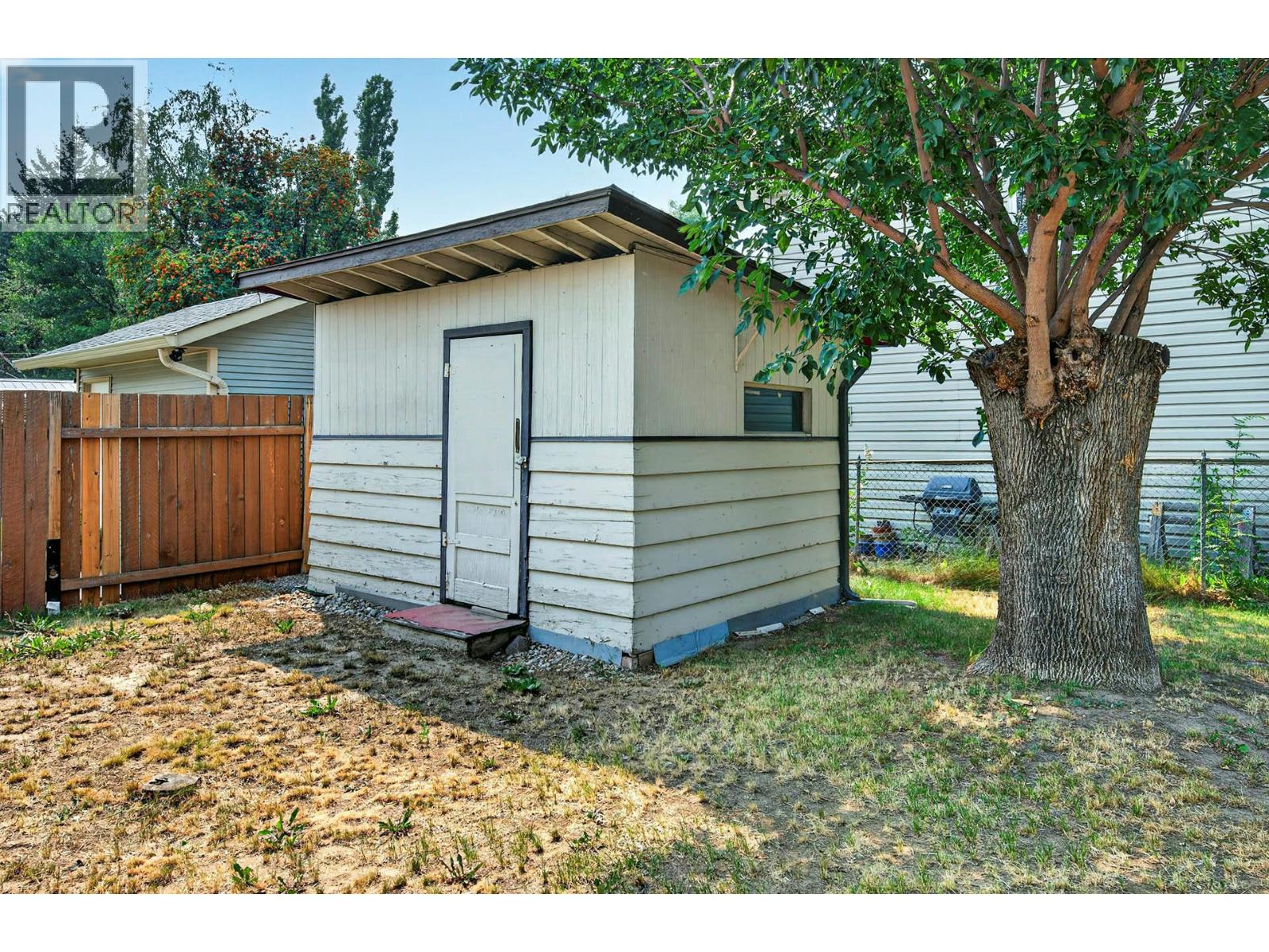 1094 Schreiner Street, Kamloops, British Columbia  V2B 5W3 - Photo 32 - 10403292