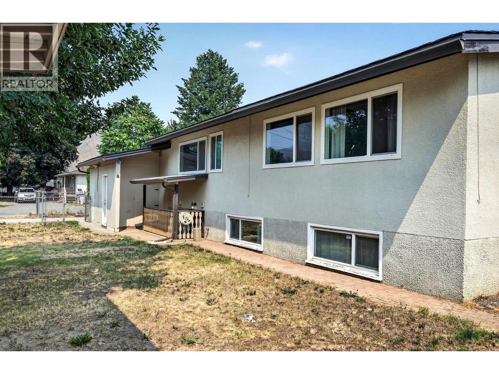 1094 Schreiner Street, Kamloops, British Columbia  V2B 5W3 - Photo 33 - 10403292