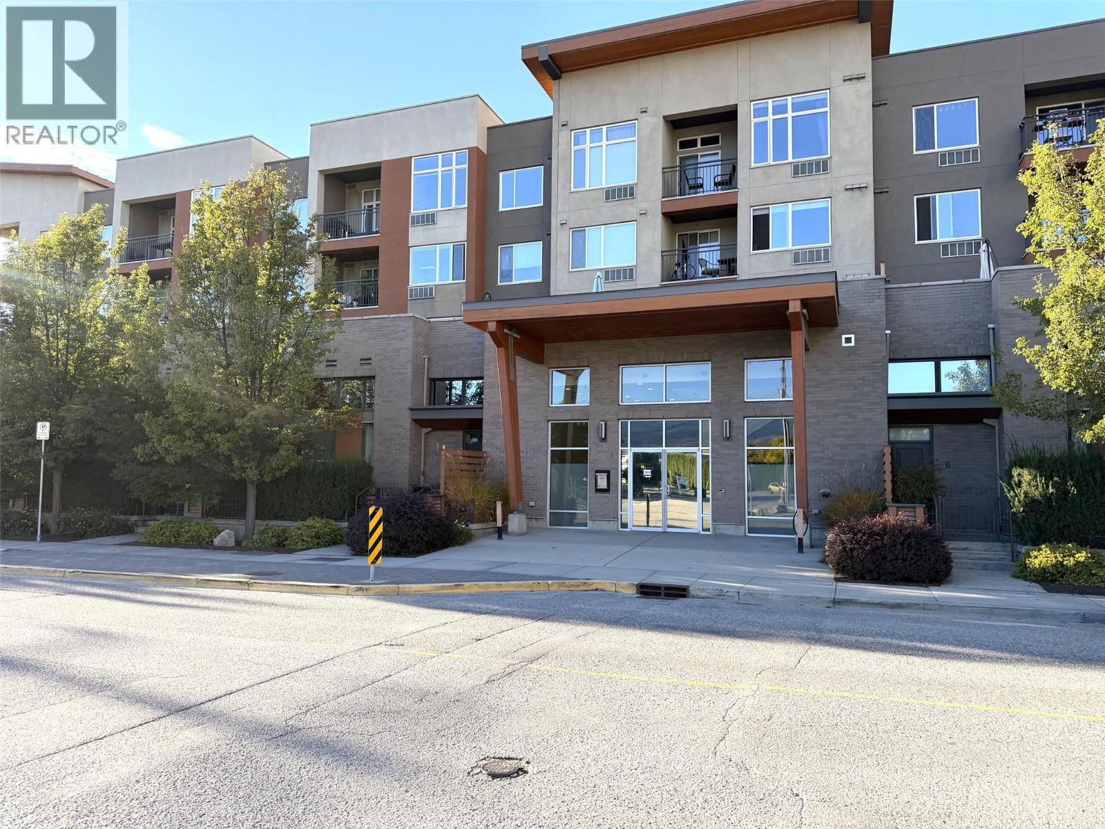 1550 Dickson Avenue Unit# 218, Kelowna, British Columbia  V1Y 1H7 - Photo 2 - 10403003