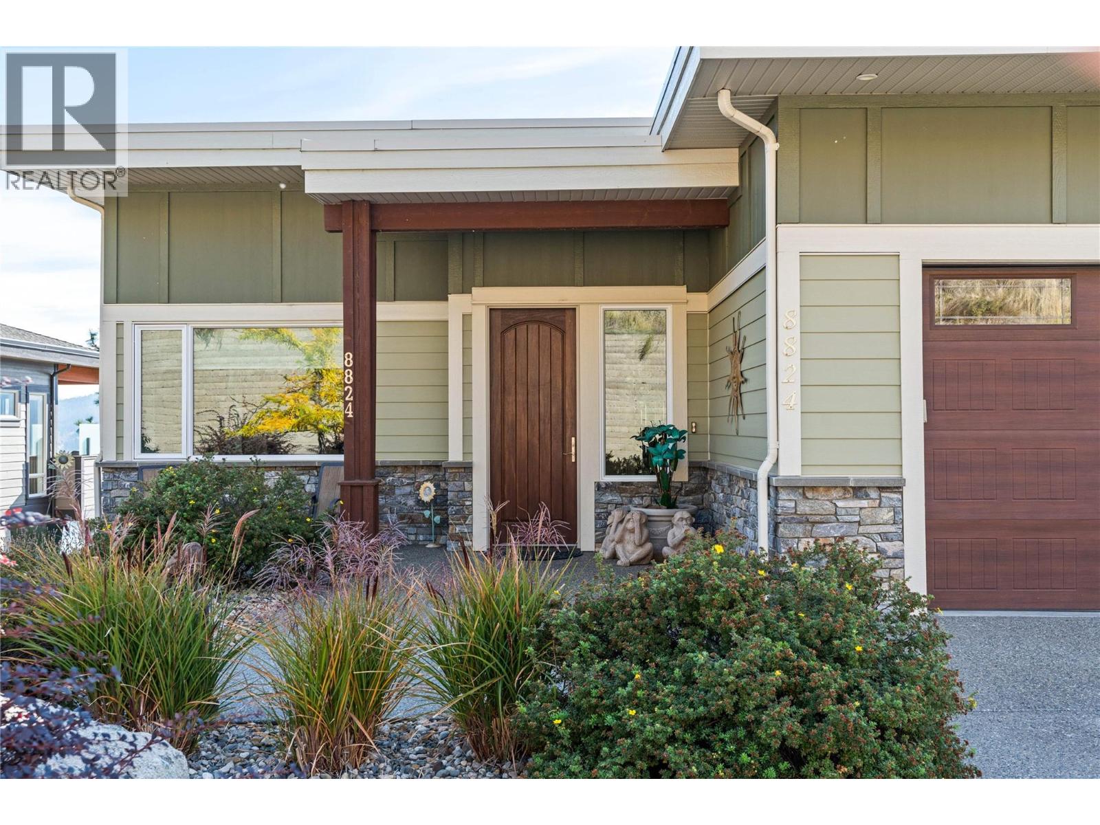 8824 Hampshire Crescent, Vernon, British Columbia  V1H 2K9 - Photo 2 - 10403242