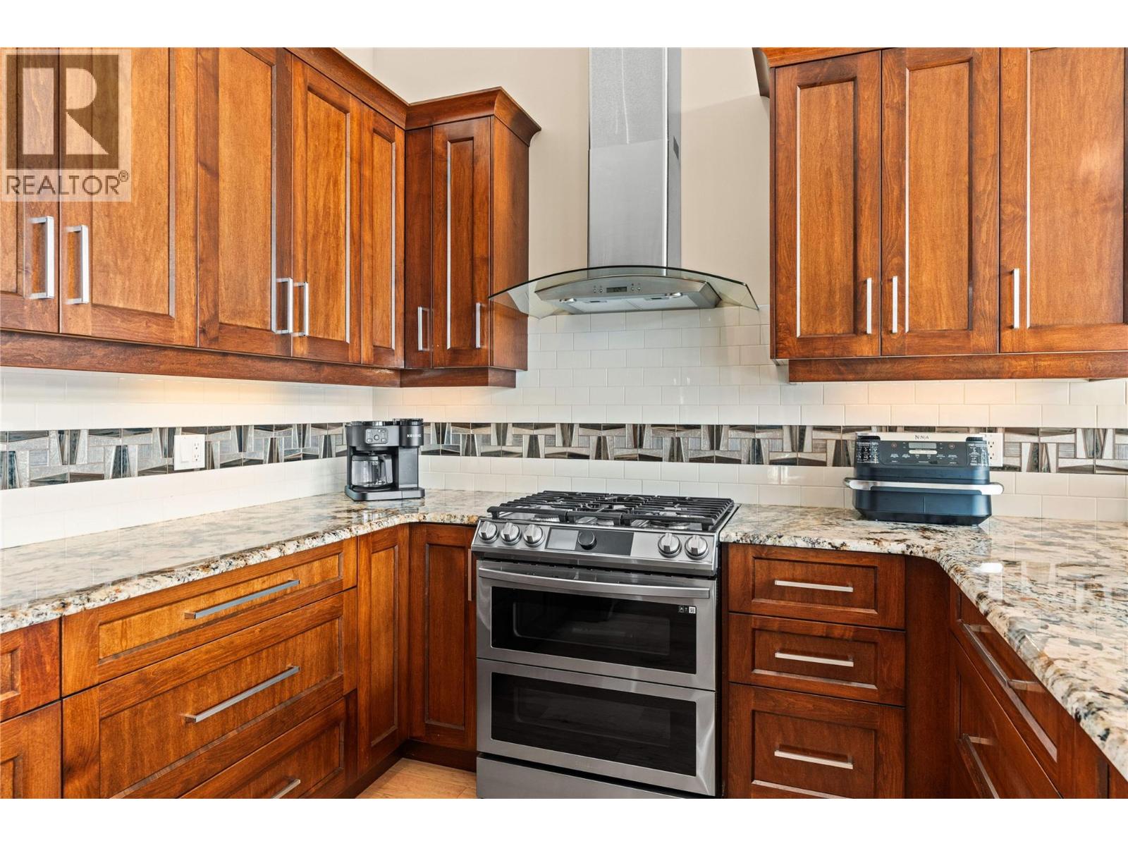 8824 Hampshire Crescent, Vernon, British Columbia  V1H 2K9 - Photo 27 - 10403242