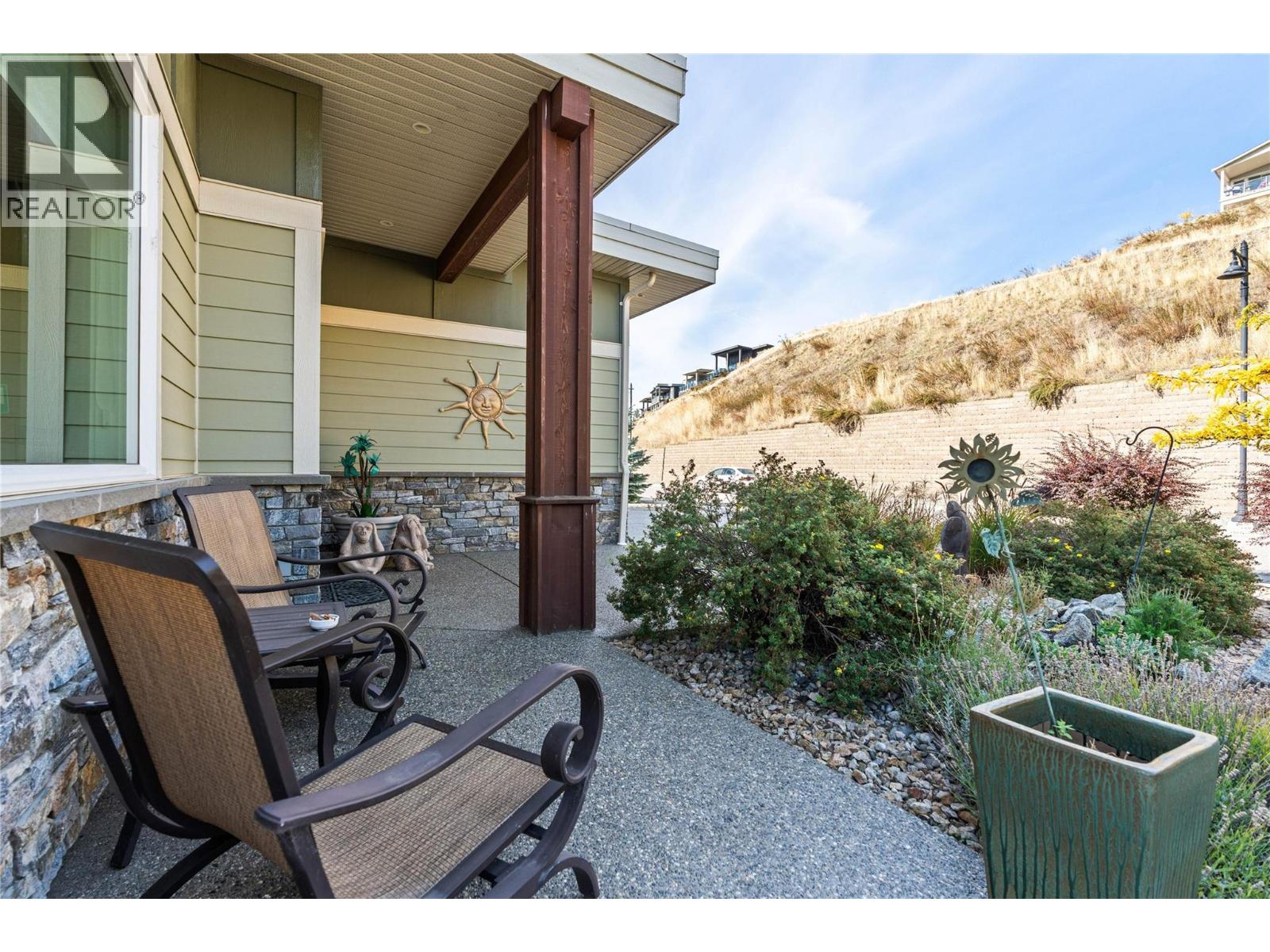 8824 Hampshire Crescent, Vernon, British Columbia  V1H 2K9 - Photo 4 - 10403242