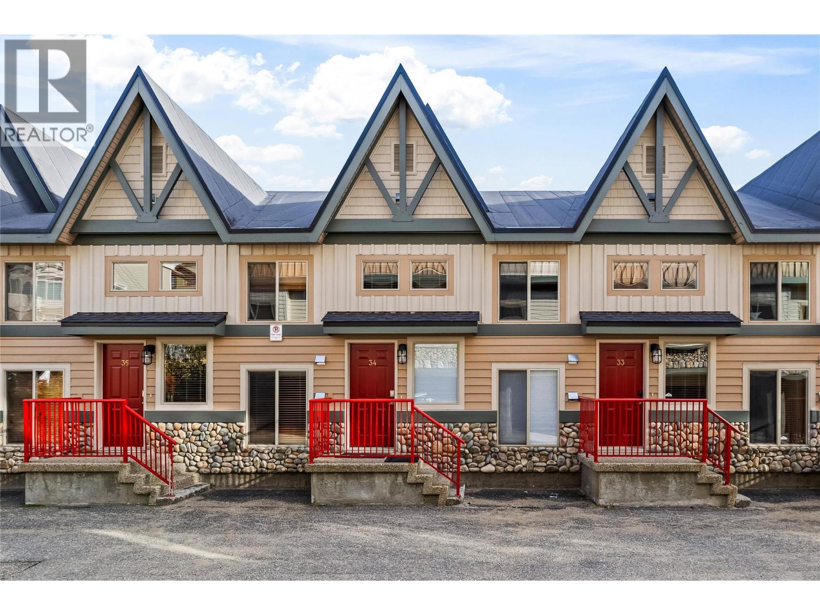 7640 Porcupine Road Unit# 34, Big White, British Columbia  V1P 1T4 - Photo 1 - 10403150