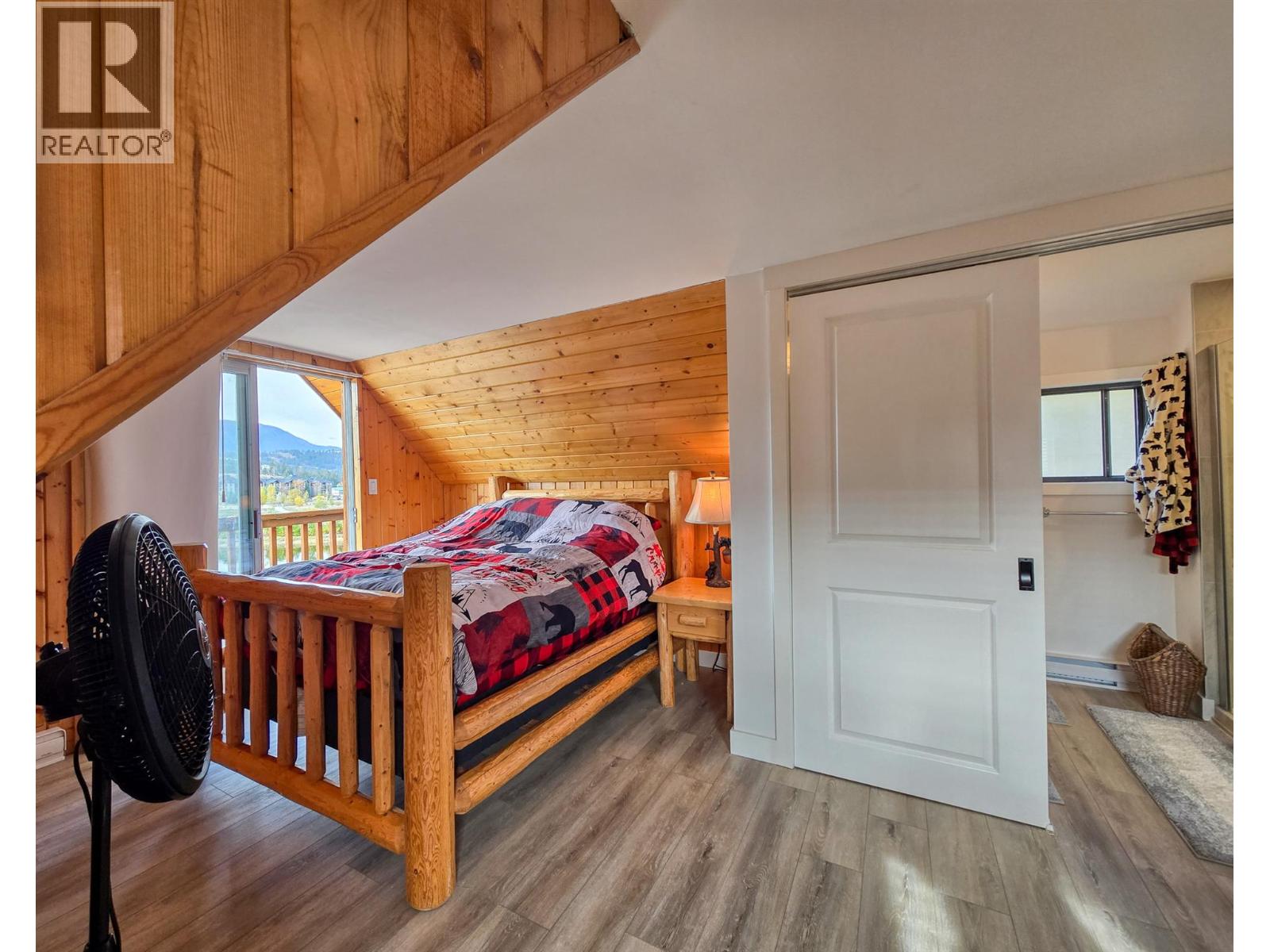 449 Lakeview Place, Invermere, British Columbia  V0A 1K3 - Photo 28 - 10403144