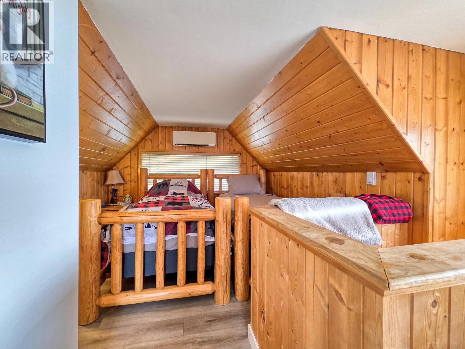 449 Lakeview Place, Invermere, British Columbia  V0A 1K3 - Photo 31 - 10403144