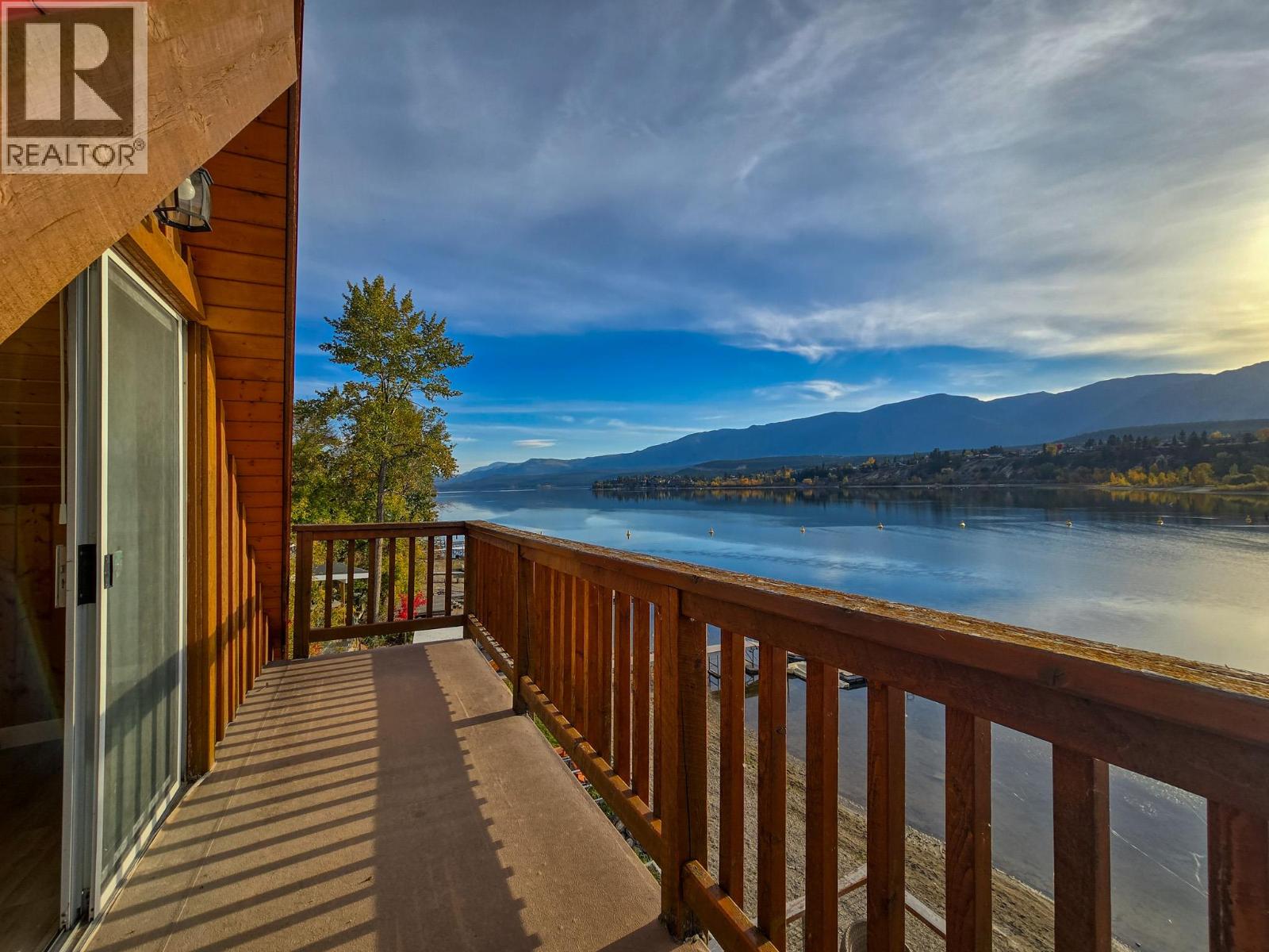 449 Lakeview Place, Invermere, British Columbia  V0A 1K3 - Photo 34 - 10403144