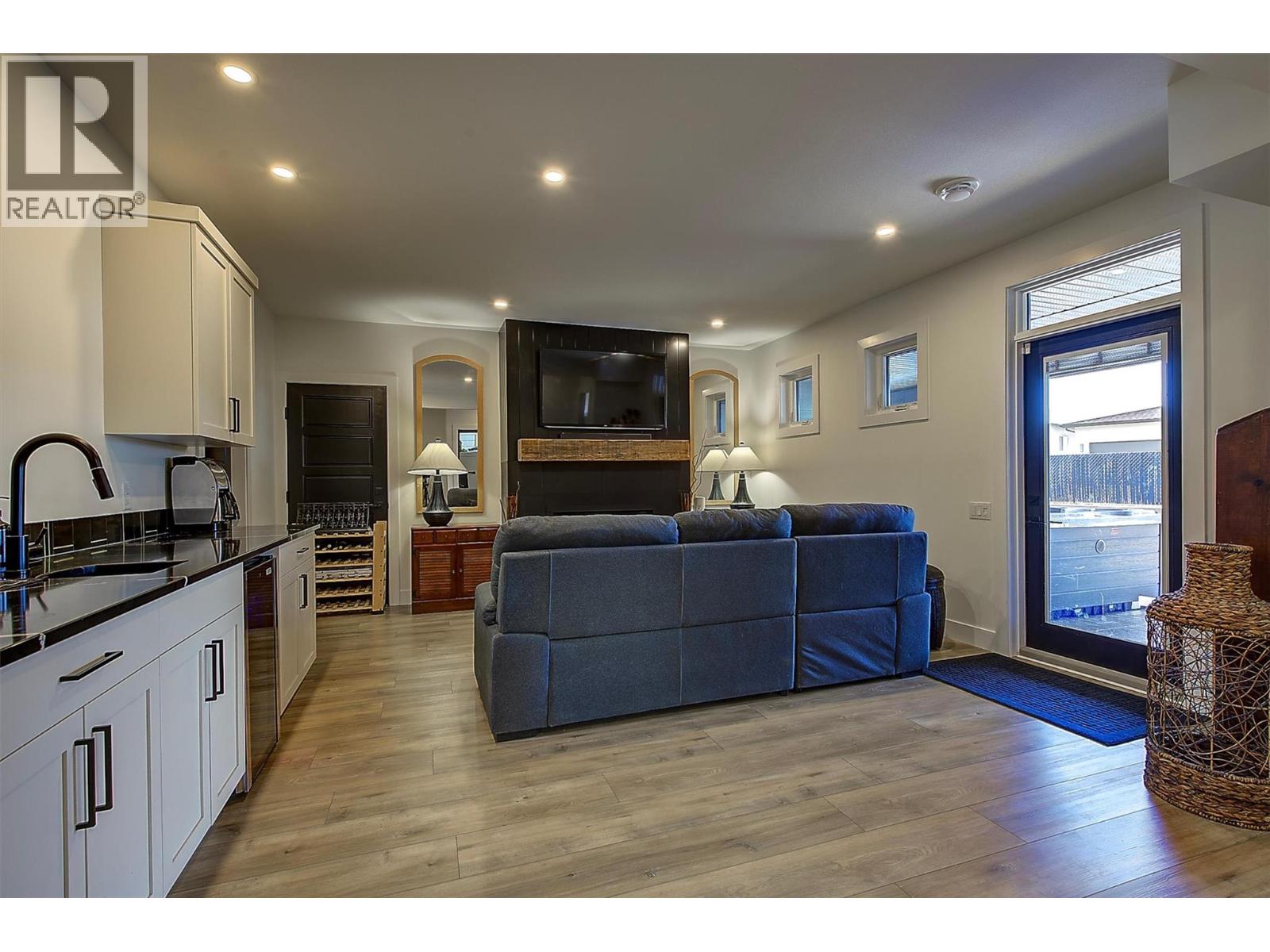 2064 Ryegrass Road, Kelowna, British Columbia  V1P 0A2 - Photo 58 - 10402278