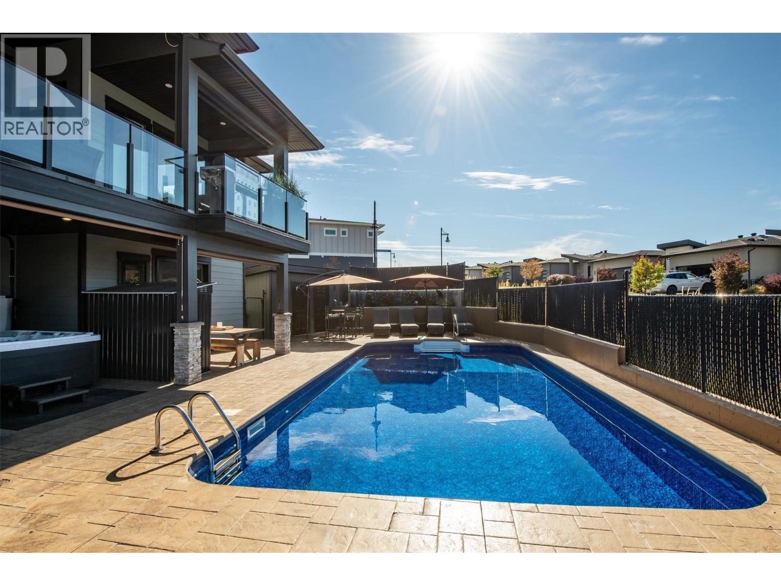 2064 Ryegrass Road, Kelowna, British Columbia  V1P 0A2 - Photo 75 - 10402278