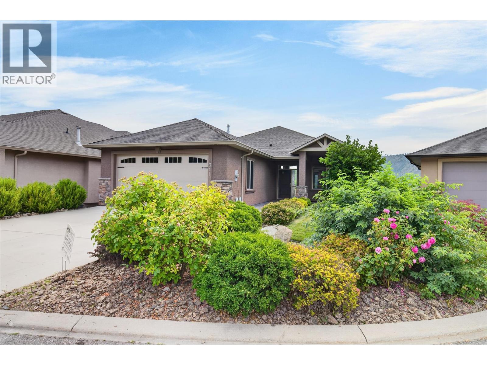 1911 Cornerstone Drive, West Kelowna, British Columbia  V4T 2Y3 - Photo 1 - 10402184