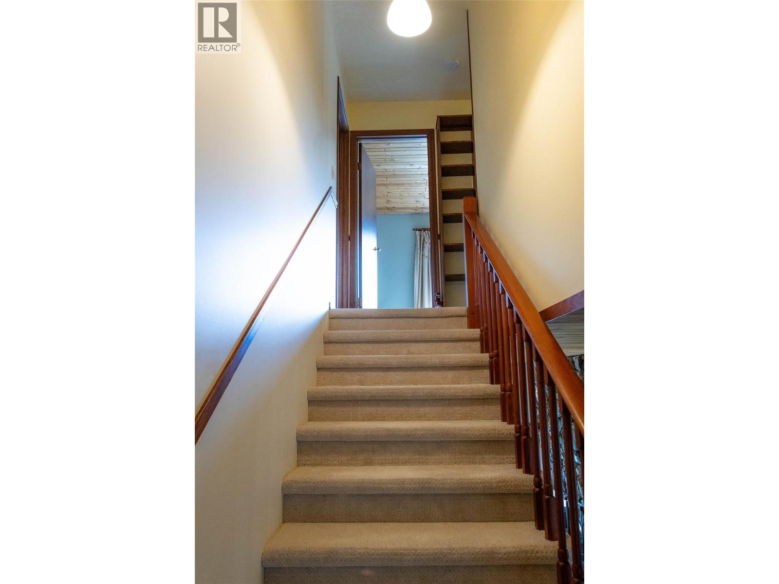 1920 Lakeview Drive, Kamloops, British Columbia  V0E 1Z1 - Photo 18 - 10403187