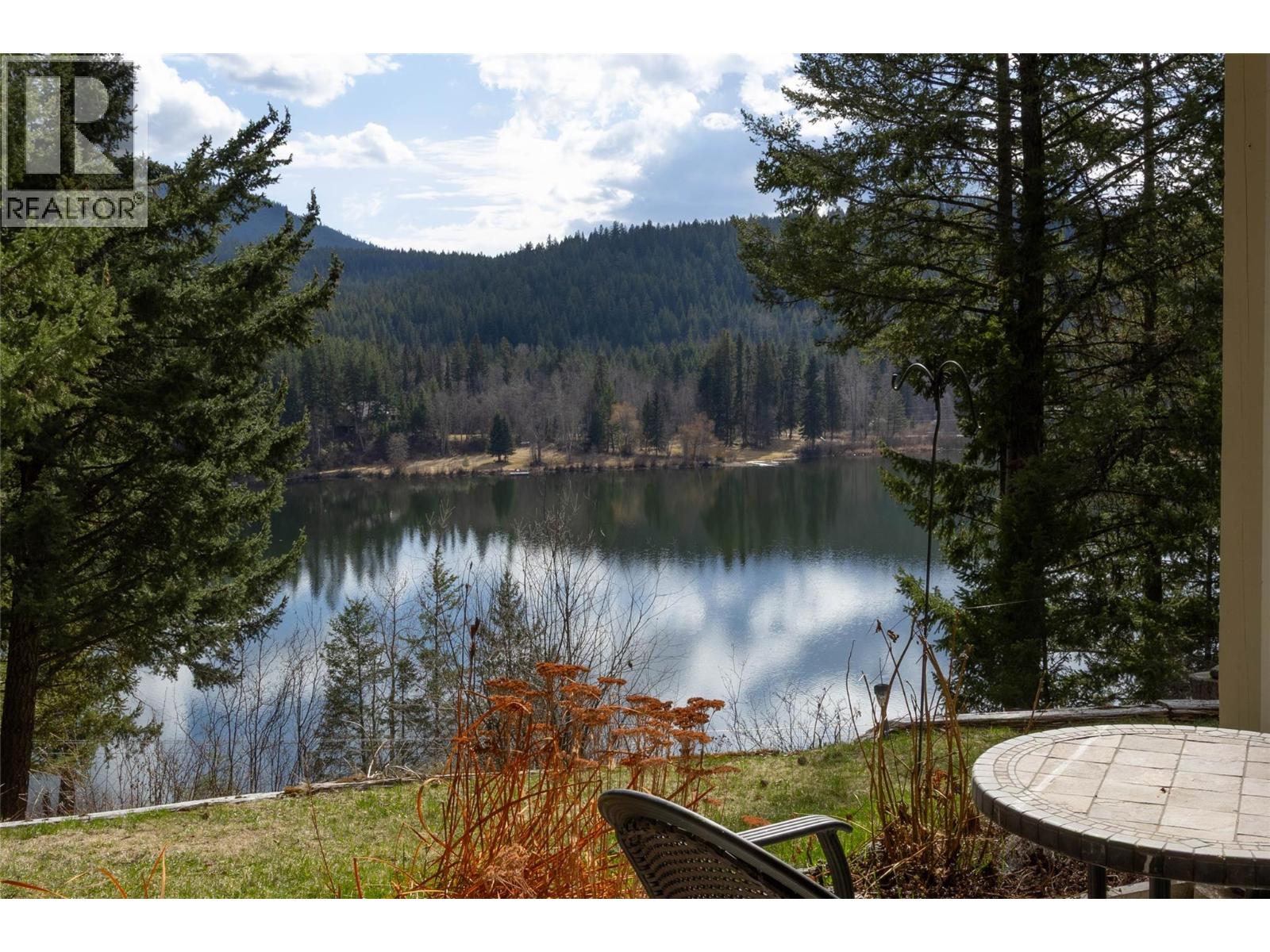 1920 Lakeview Drive, Kamloops, British Columbia  V0E 1Z1 - Photo 3 - 10403187