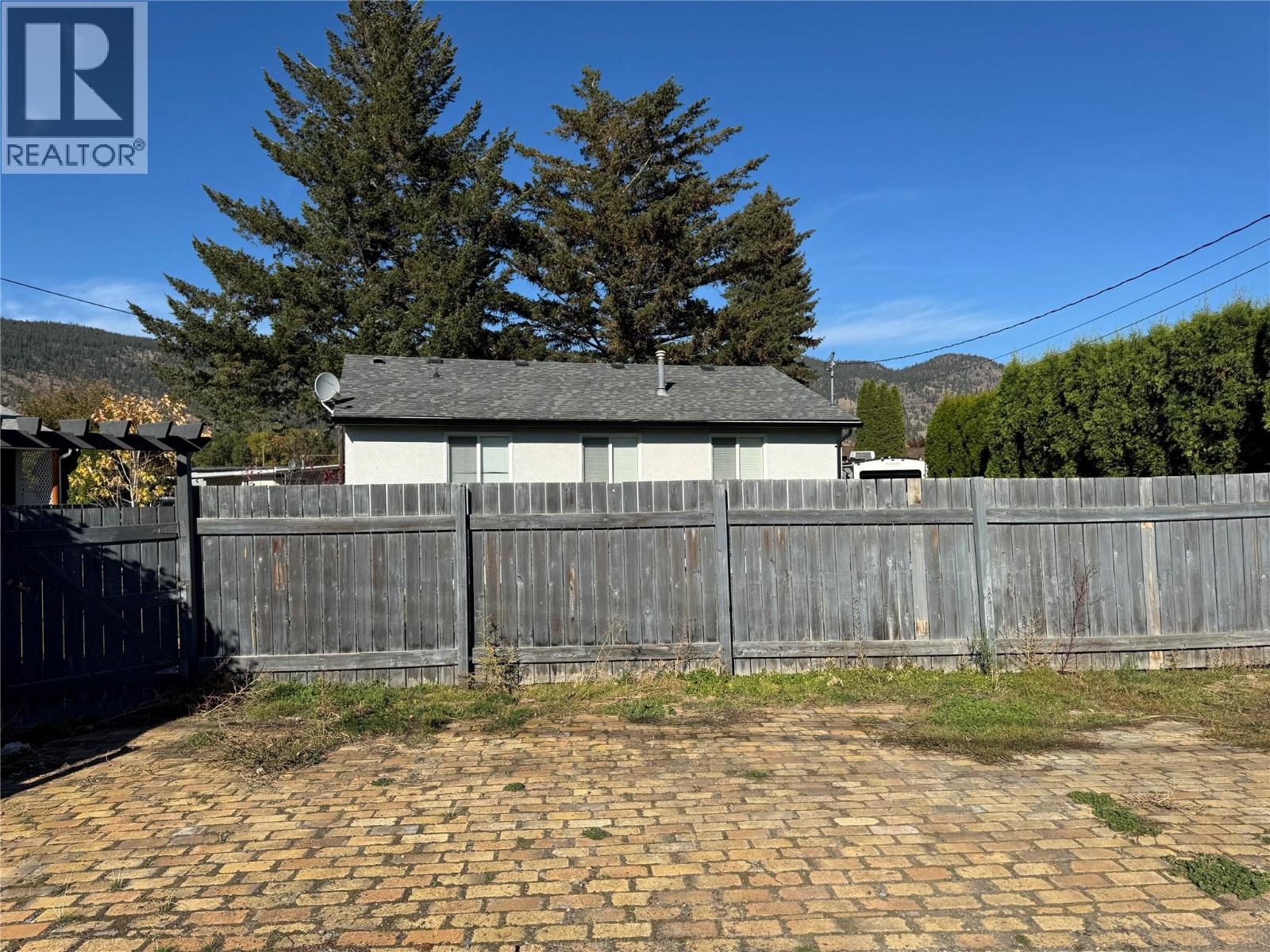2152 Mamette Avenue, Merritt, British Columbia  V1K 1B8 - Photo 32 - 10403276