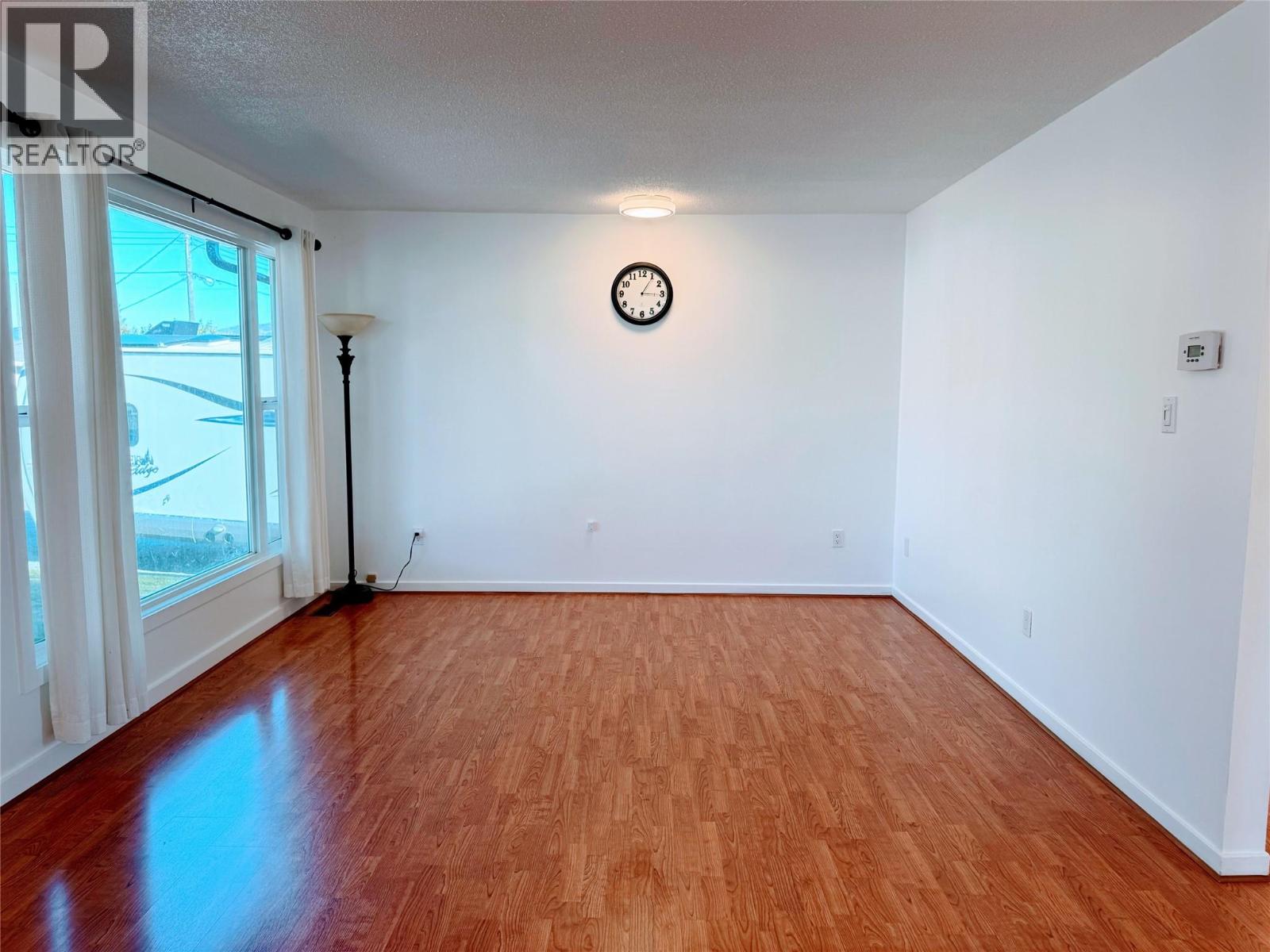 2152 Mamette Avenue, Merritt, British Columbia  V1K 1B8 - Photo 6 - 10403276