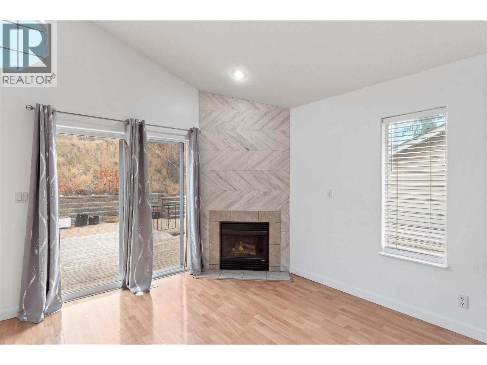1198 Raven Drive, Kamloops, British Columbia  V2B 8P3 - Photo 12 - 10403306