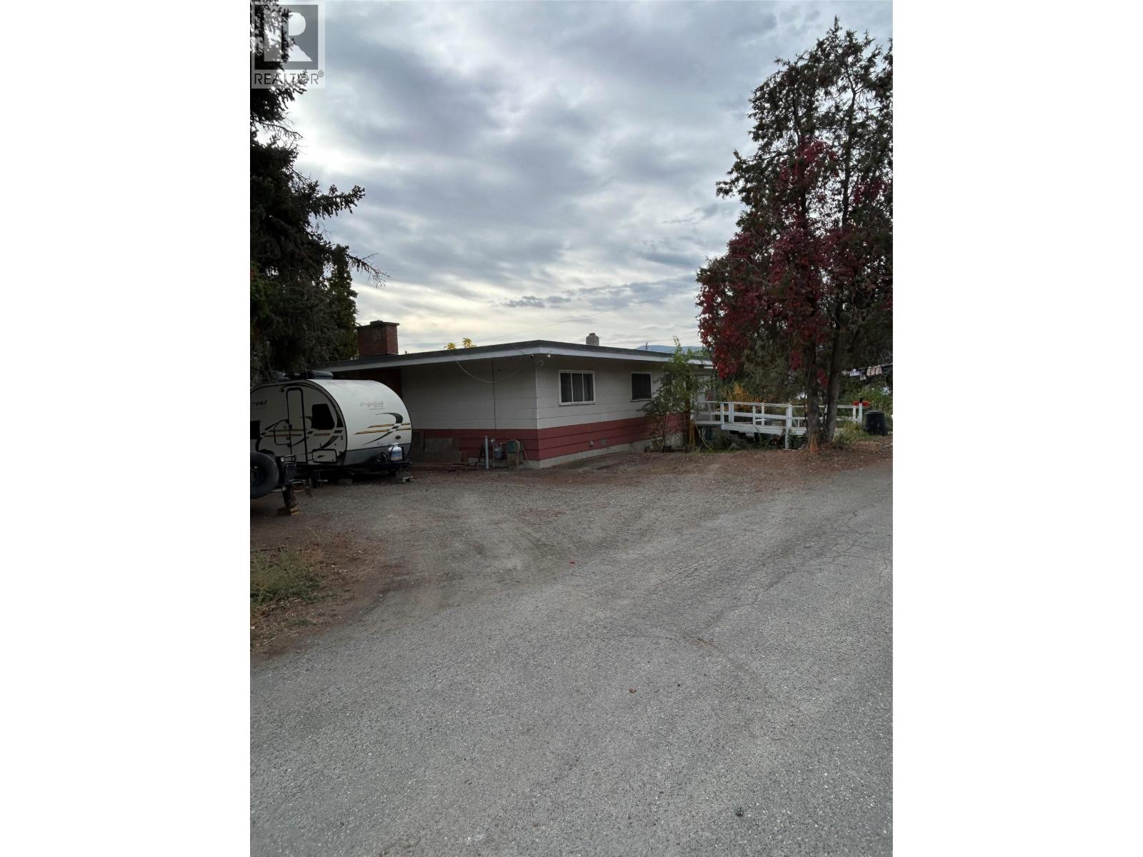 845 Alview Crescent, Kamloops, British Columbia  V2B 6C5 - Photo 20 - 10403299