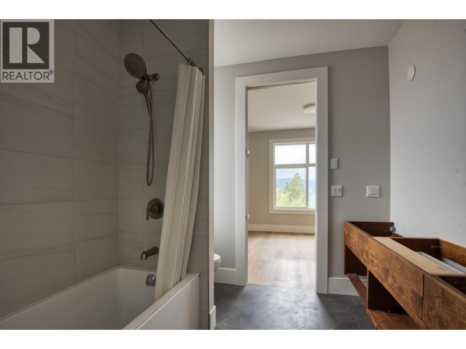 2835 Outlook Way, Naramata, British Columbia  V0H 1N1 - Photo 42 - 10403231