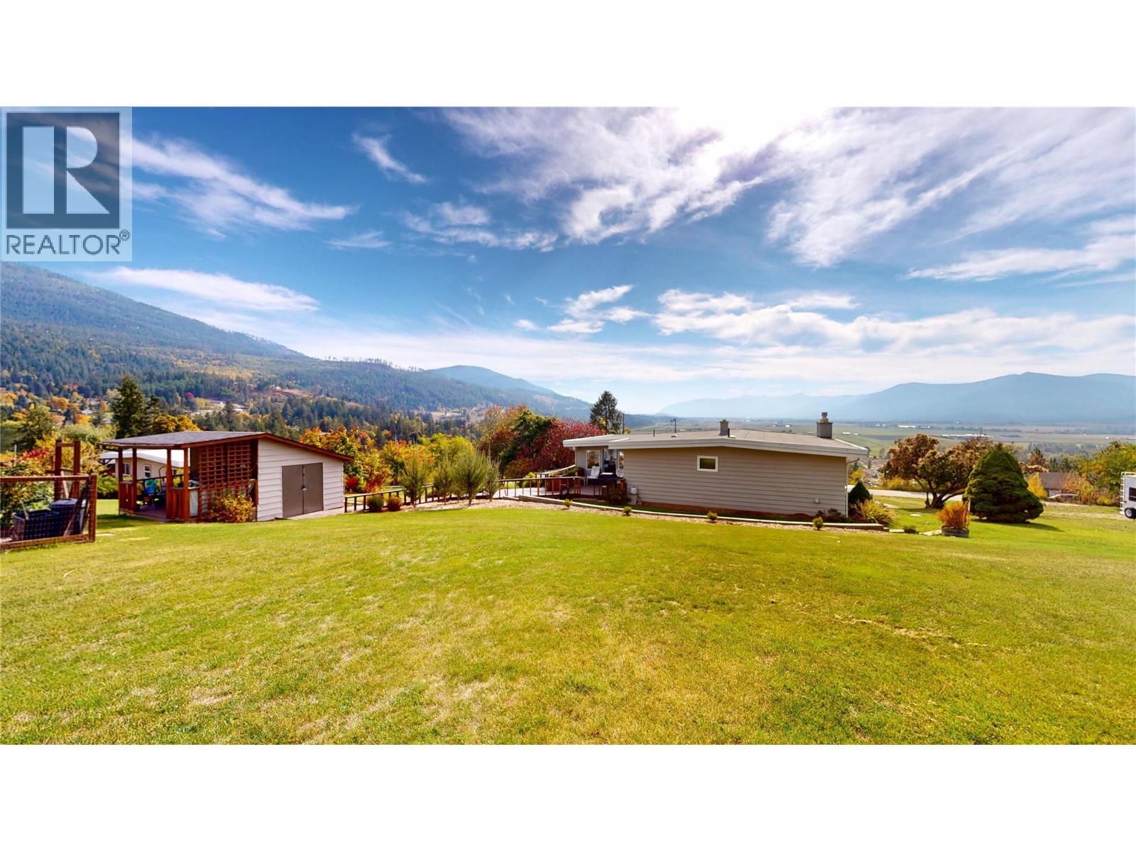 1030 Monrose Road, Creston, British Columbia  V0B 2N2 - Photo 12 - 10402175