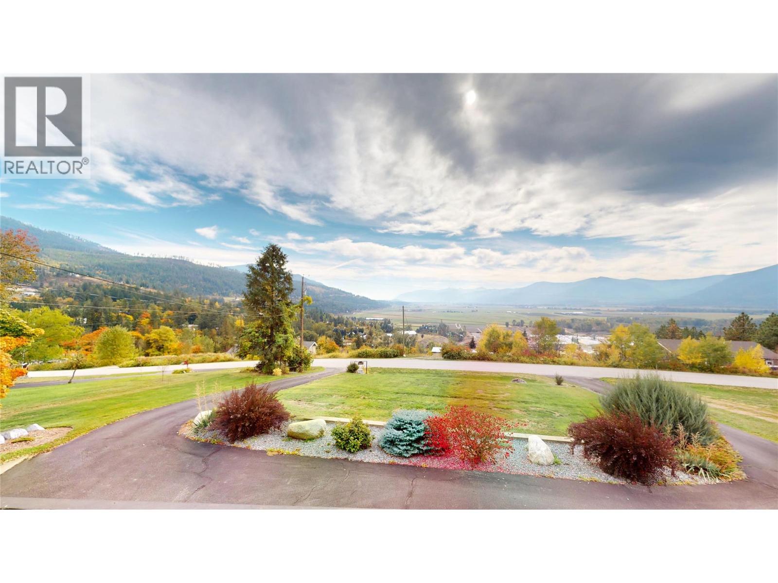 1030 Monrose Road, Creston, British Columbia  V0B 2N2 - Photo 71 - 10402175