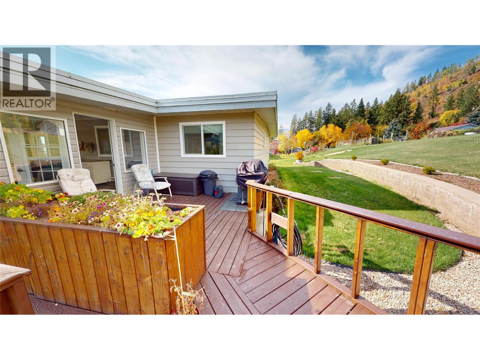 1030 Monrose Road, Creston, British Columbia  V0B 2N2 - Photo 8 - 10402175