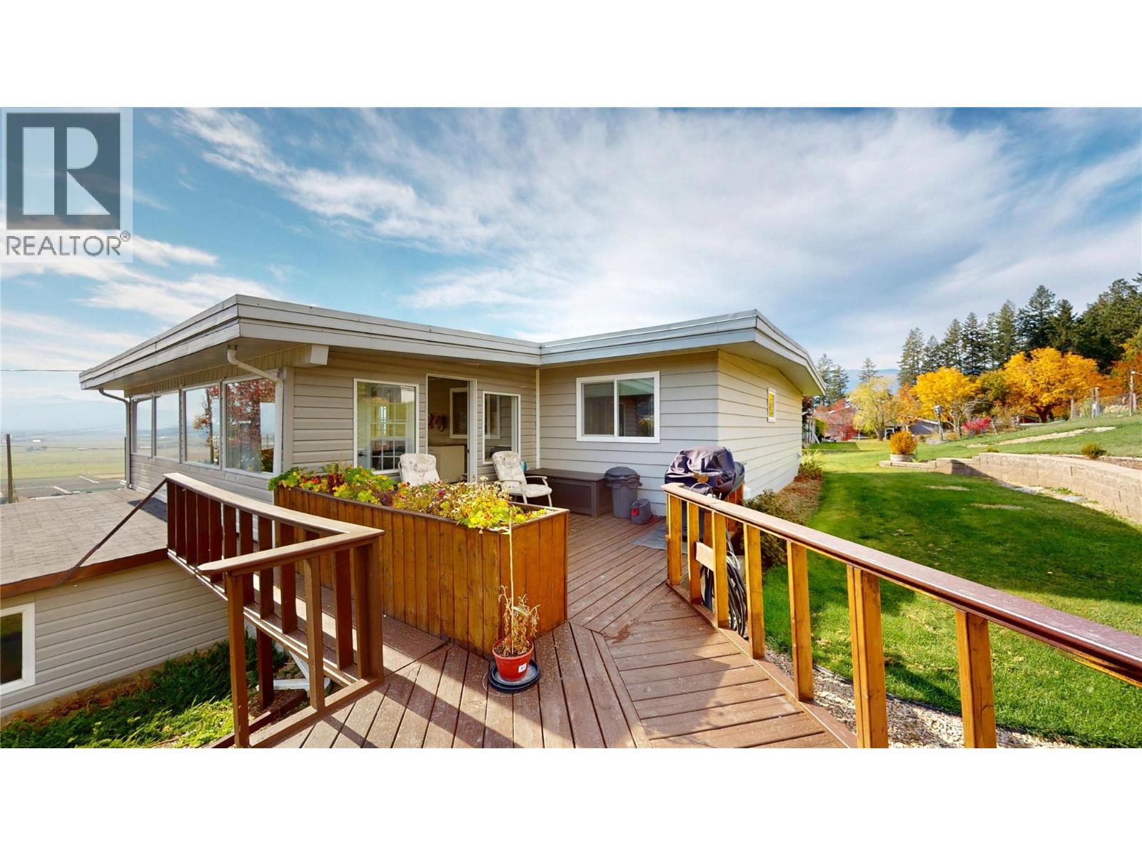 1030 Monrose Road, Creston, British Columbia  V0B 2N2 - Photo 9 - 10402175
