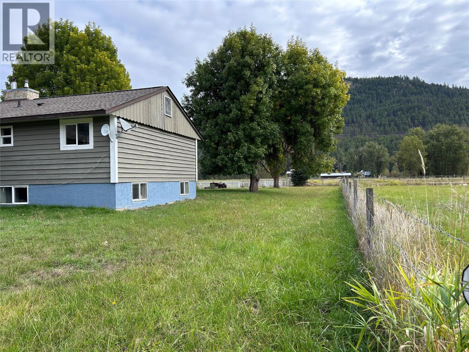 12255 Brown Creek North Road, Grand Forks, British Columbia  V0H 1H8 - Photo 11 - 10403319