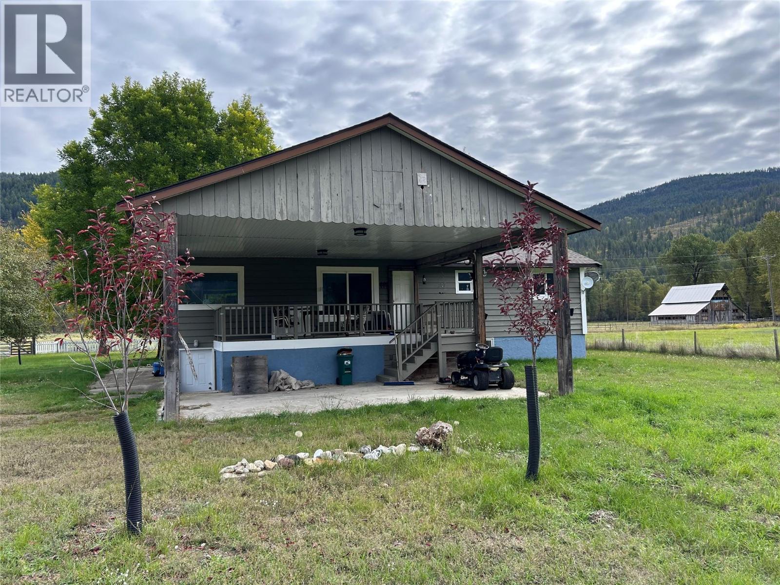 12255 Brown Creek North Road, Grand Forks, British Columbia  V0H 1H8 - Photo 9 - 10403319