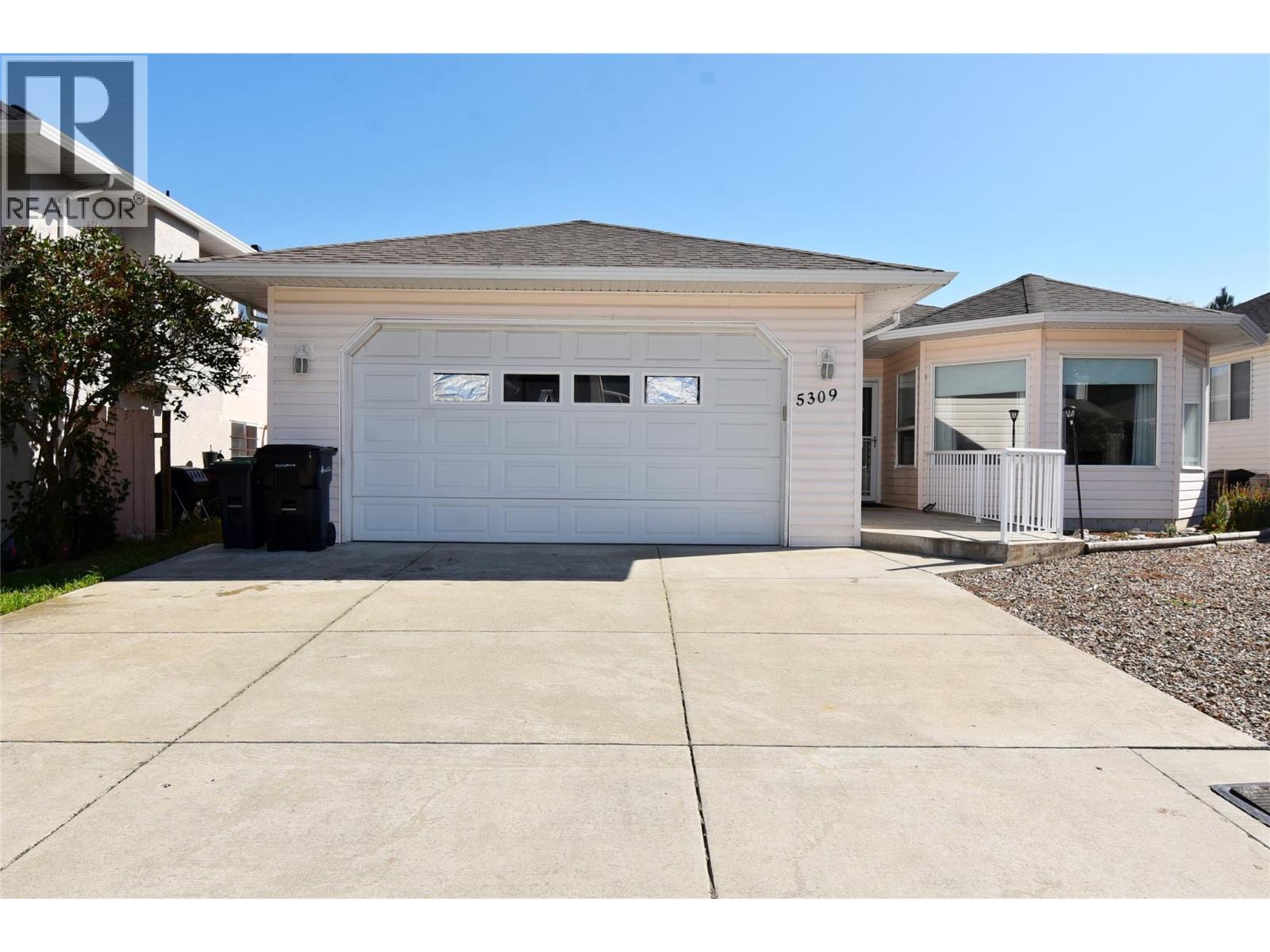 5309 21 Street, Vernon, British Columbia  V1T 9N2 - Photo 2 - 10403089
