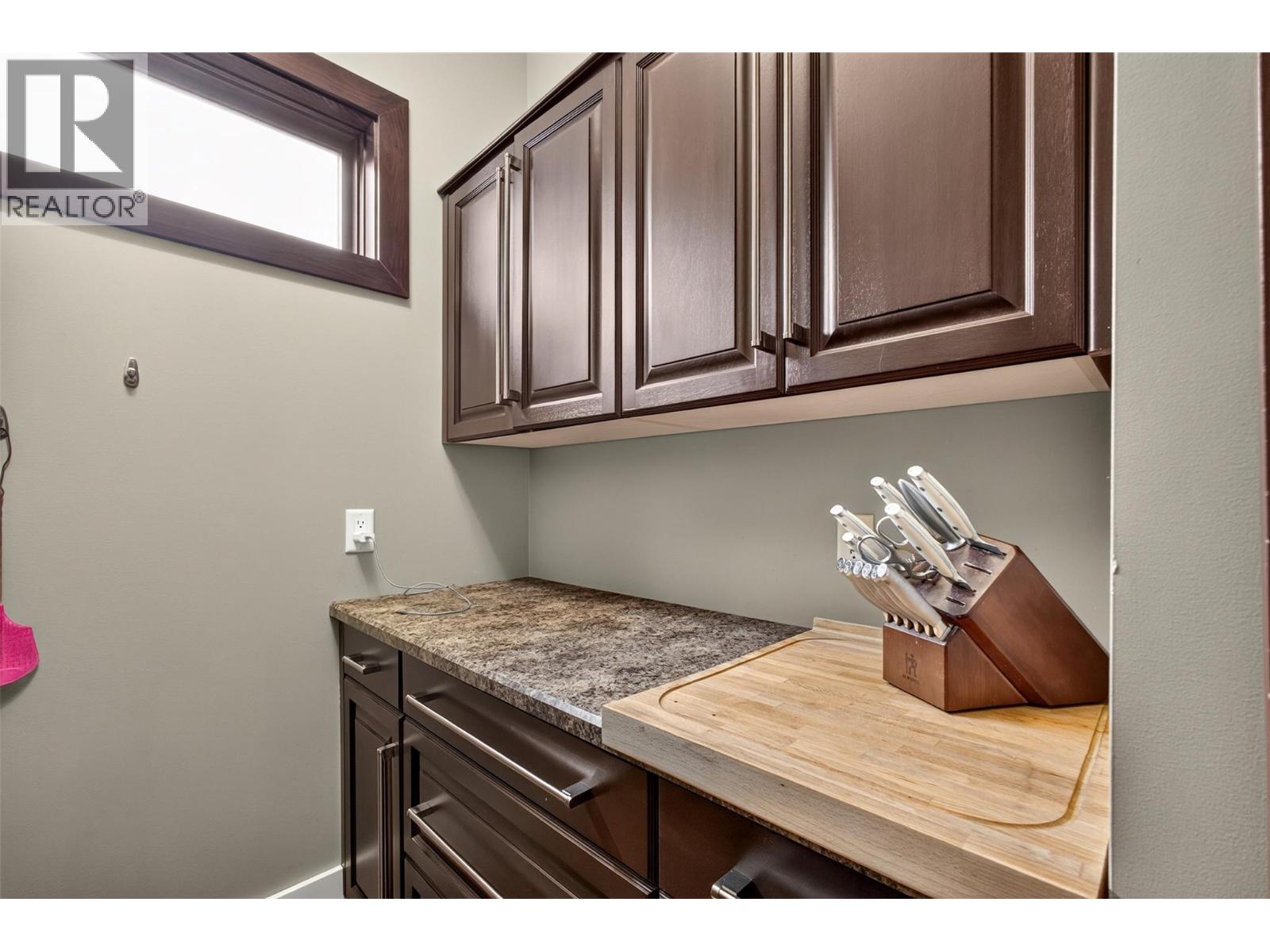 734 Marin Crescent, Kelowna, British Columbia  V1W 5C8 - Photo 22 - 10400838