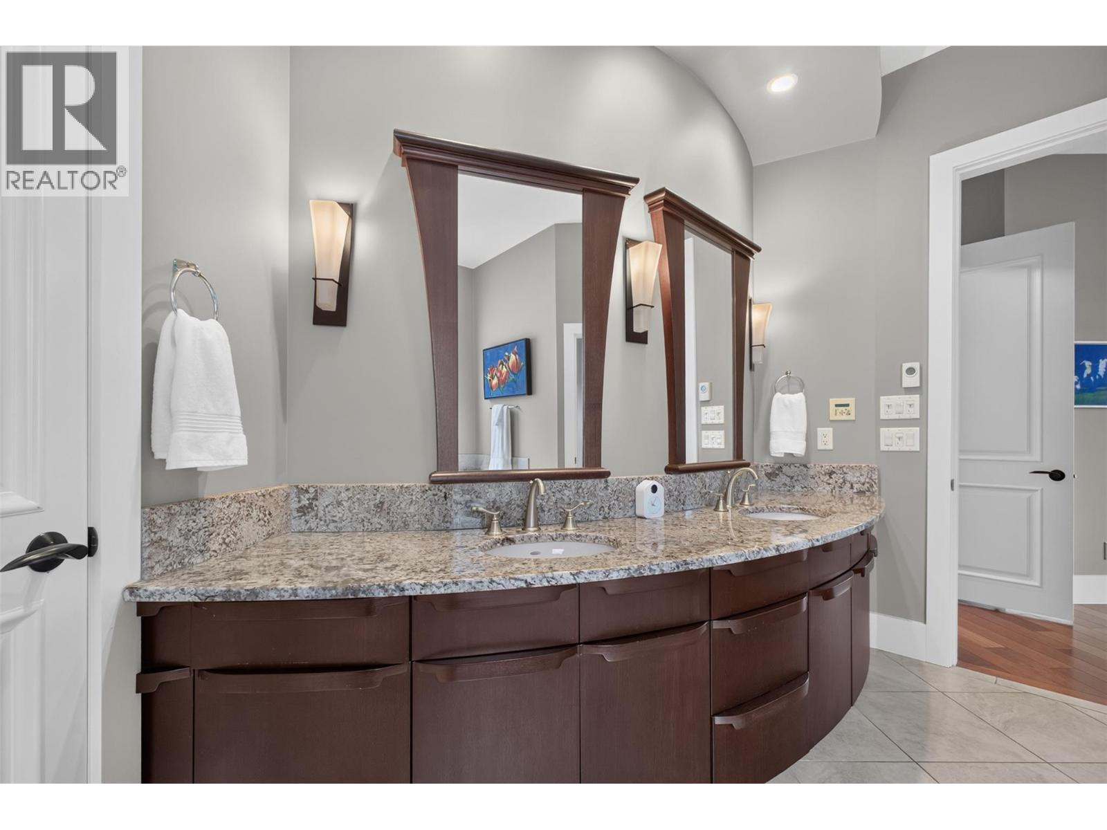 734 Marin Crescent, Kelowna, British Columbia  V1W 5C8 - Photo 27 - 10400838