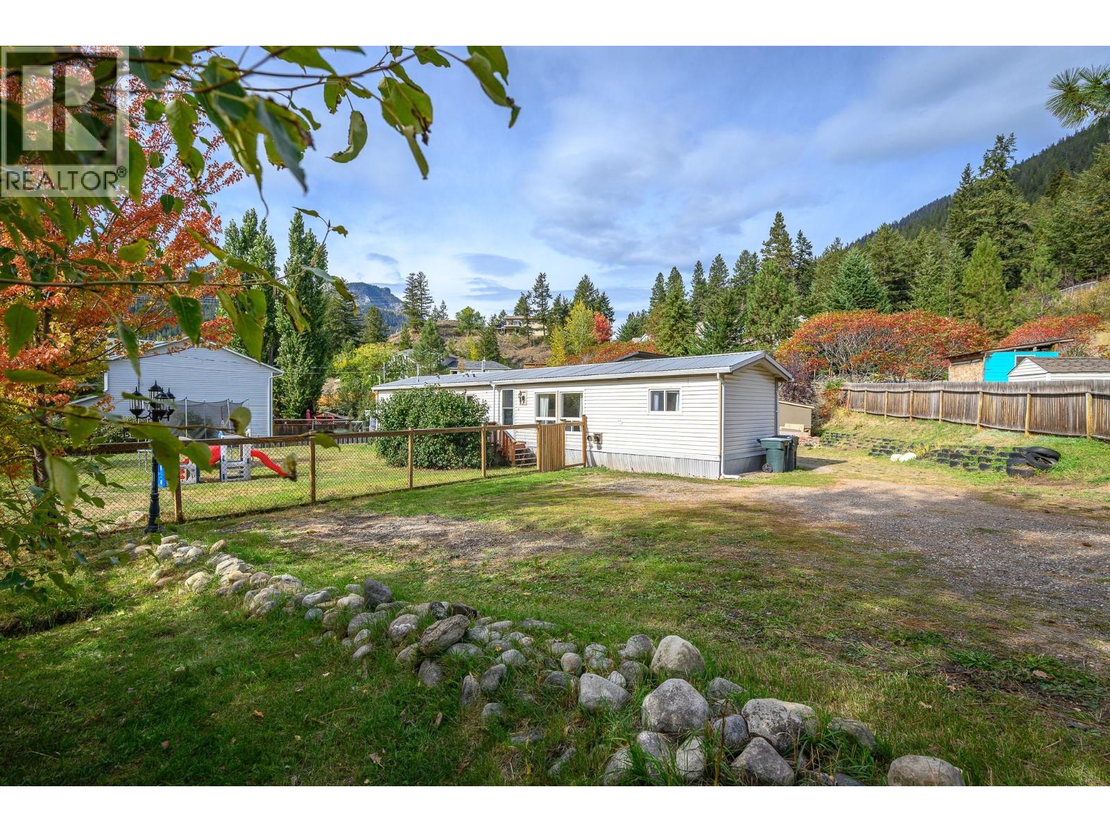 5846 Jen Sherri Place, Falkland, British Columbia  V0E 1W0 - Photo 1 - 10403326