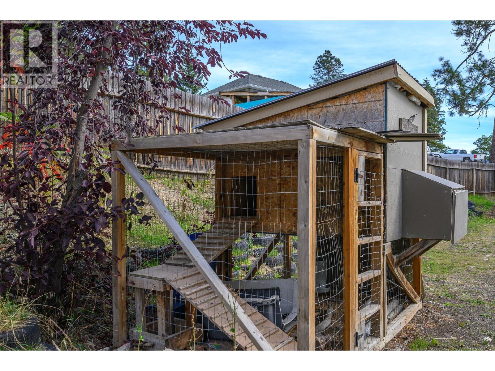 5846 Jen Sherri Place, Falkland, British Columbia  V0E 1W0 - Photo 29 - 10403326