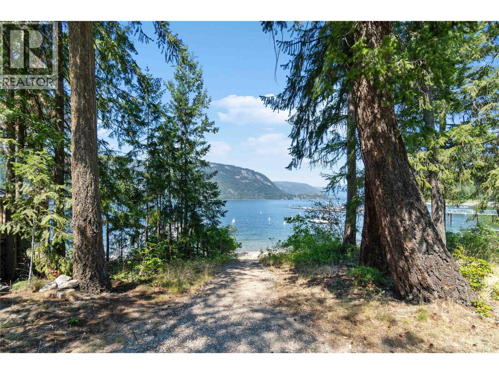 9020 Hummingbird Drive, Swansea Point, British Columbia  V0E 2K2 - Photo 67 - 10402995