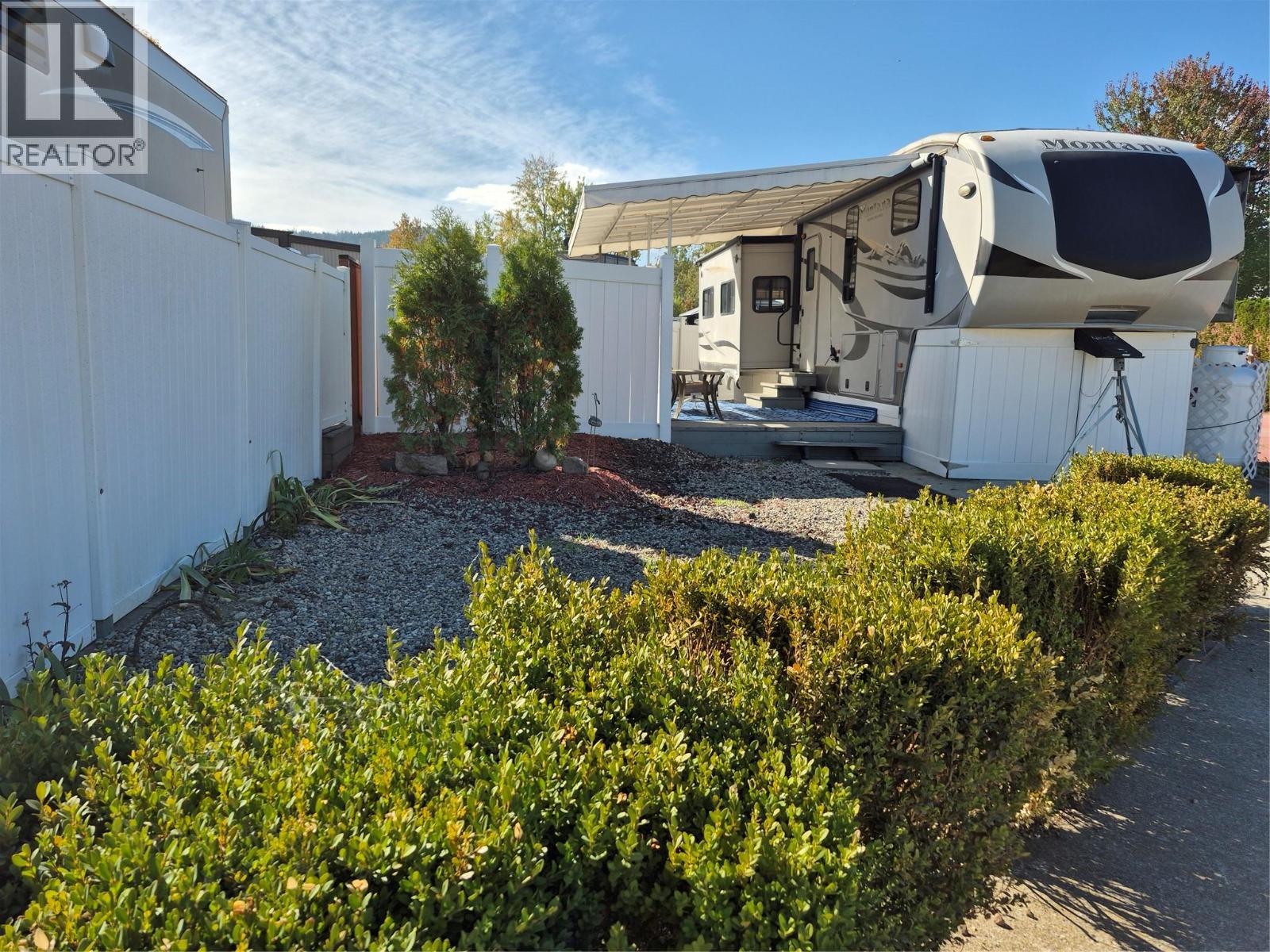 415 Commonwealth Road Unit# 535 Lot# 535, Kelowna, British Columbia  V4V 1P4 - Photo 2 - 10402769